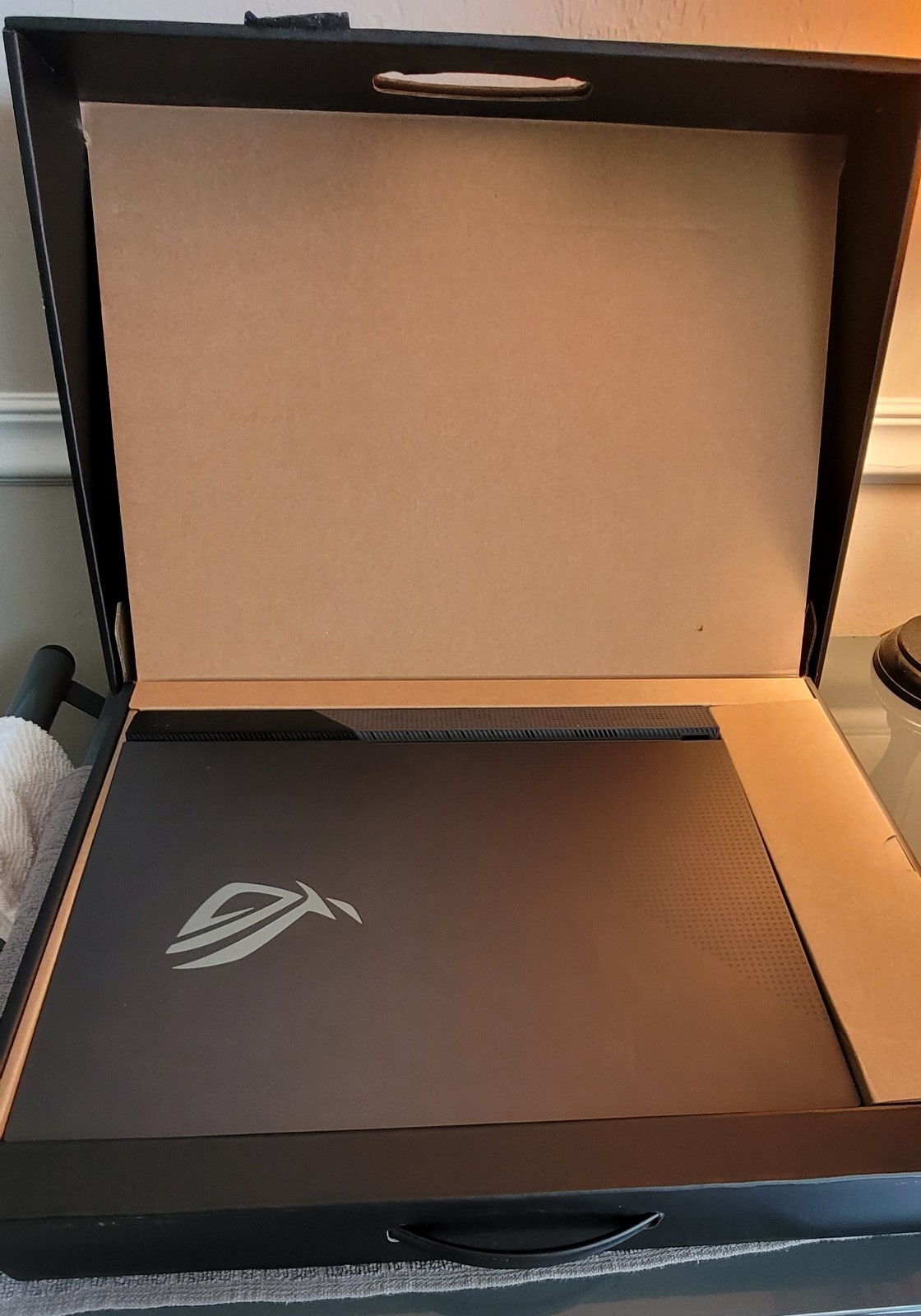 Ausu ROG STRIX G513Q Gaming Laptop Parts Only