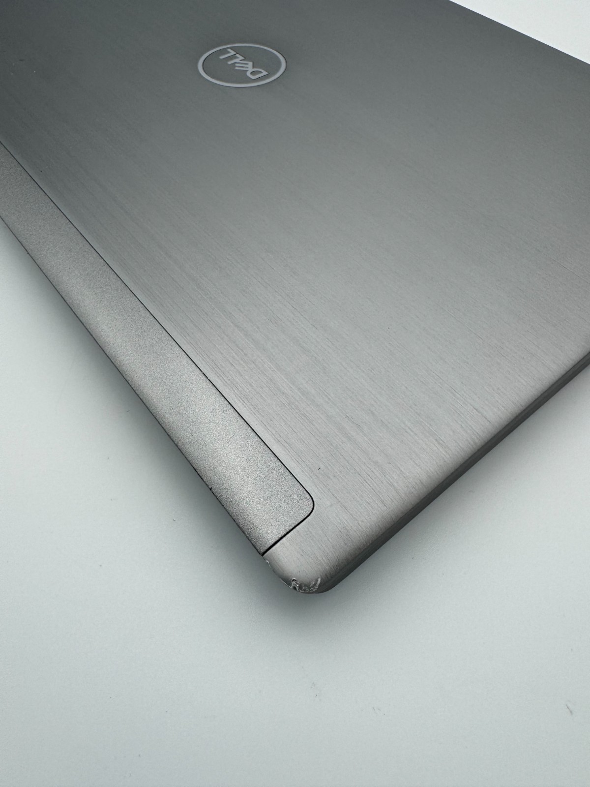 Dell Inc. Latitude 7320 13.3″ 11th Gen Core i5-1145G7 2.60GHz 8GB 256GB NVME