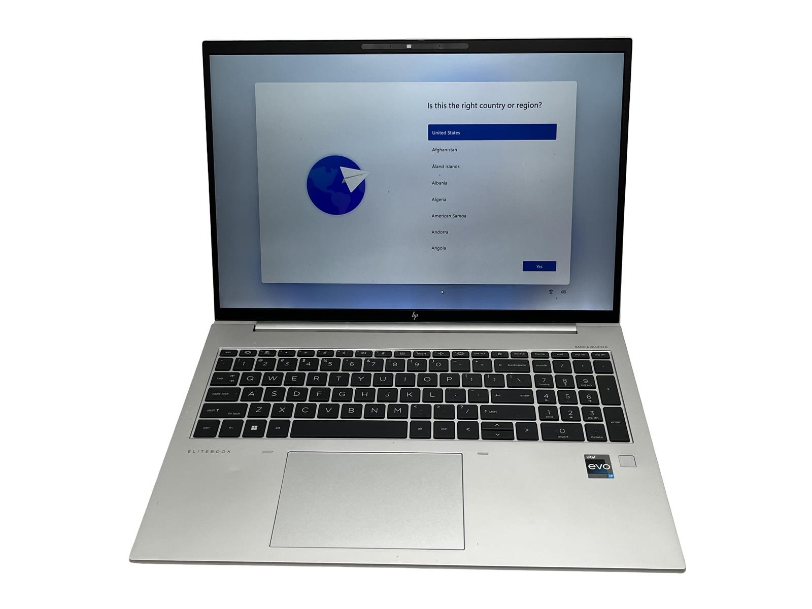 HP ELITEBOOK 860 16″ G9 NOTEBOOK PC 12th Gen i7-1270P 2.18GHz 32GB 512GB