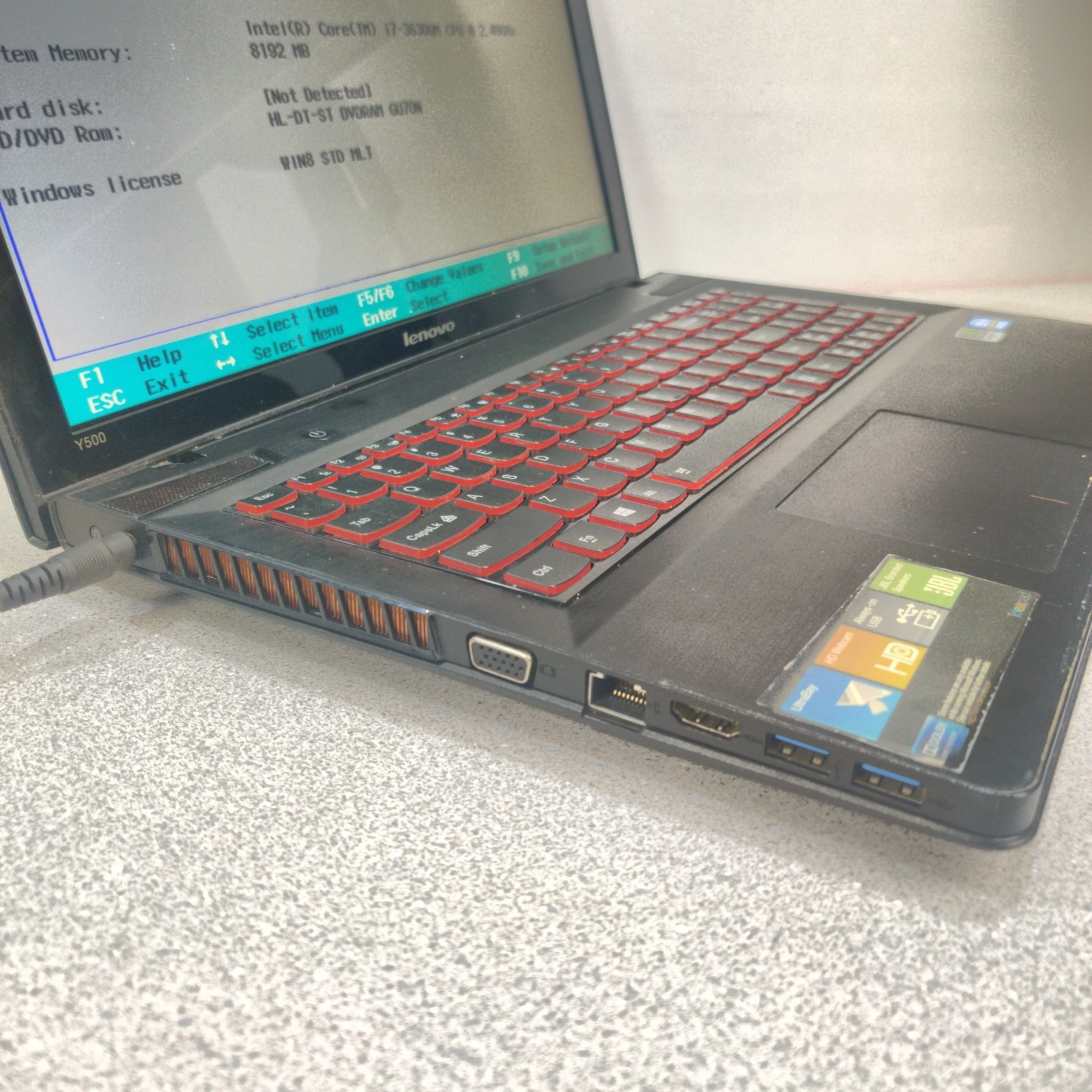 LENOVO IDEAPAD Y500 Gaming Laptop i7-3630QM 8GB RAM GT 650M NO HDD/CHARGER