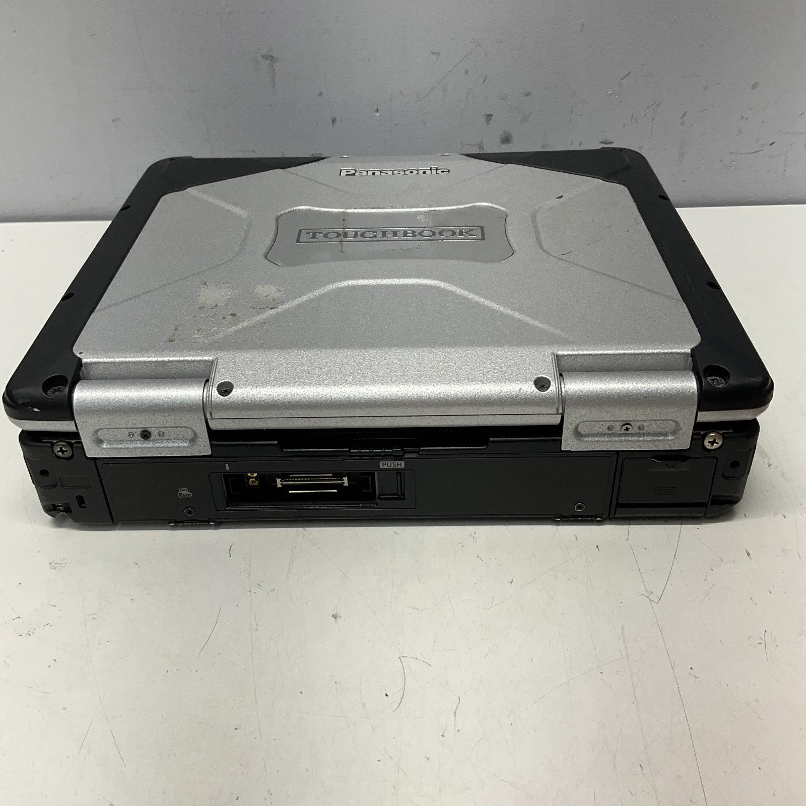 Panasonic CF-31 MK5 Intel i5-5300U, 2.70 GHz 8GB RAM 256GB SSD Windows 10 Pro