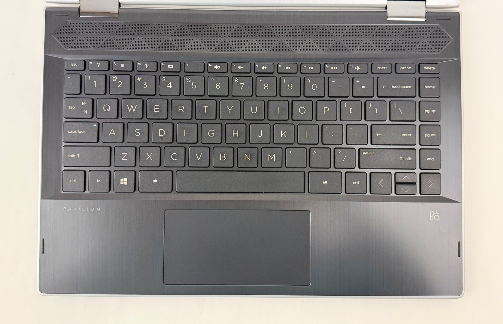 HP Pavilion x360 14m-cd0001dx 14″ HD Touch i3-8130U 8GB 512GB W11H