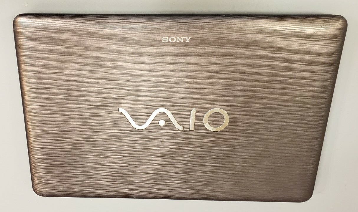 Sony VAIO PCG-7173L Intel Core 2 Duo 1GB RAM 0GB HDD CRACKED SCREEN