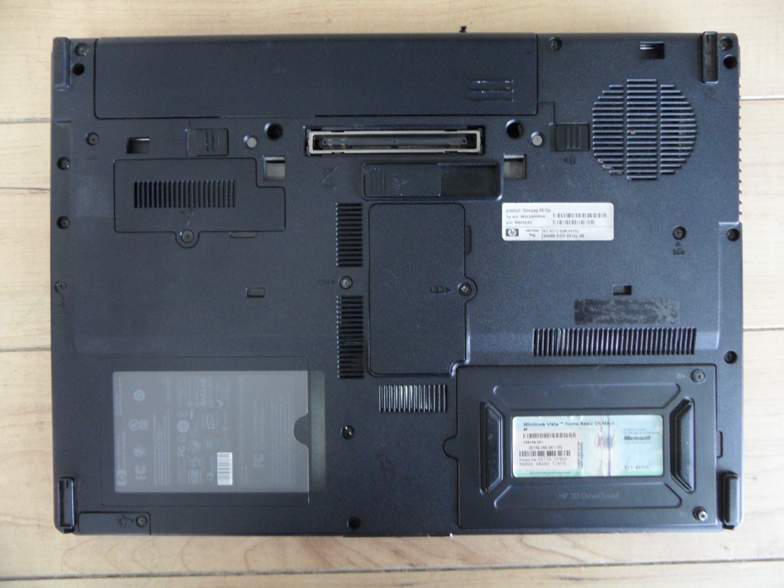 Compaq 6910p Laptop 4 Parts Posted Bios No Hard Drive *