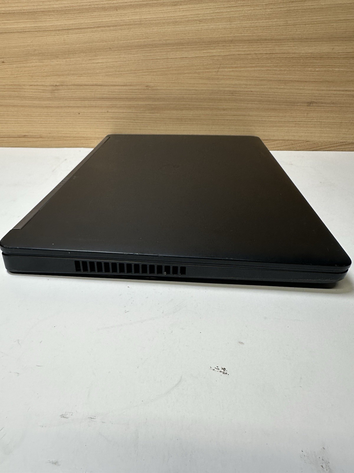 Dell Precision 3510 15″ Core i7-6820HQ 2.7GHz 4GB RAM No SSD No Power Supply