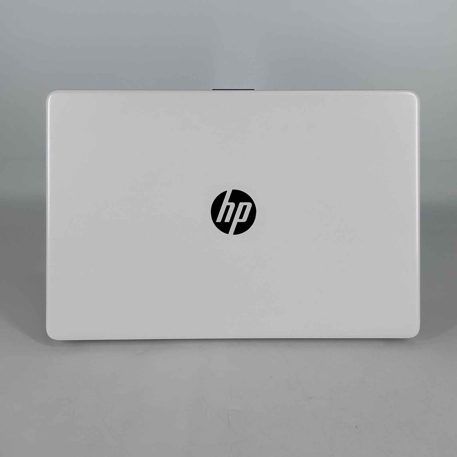 HP Notebook 15 White HD i5-1035G1 1.00GHz 12GB RAM 256GB SSD Excellent
