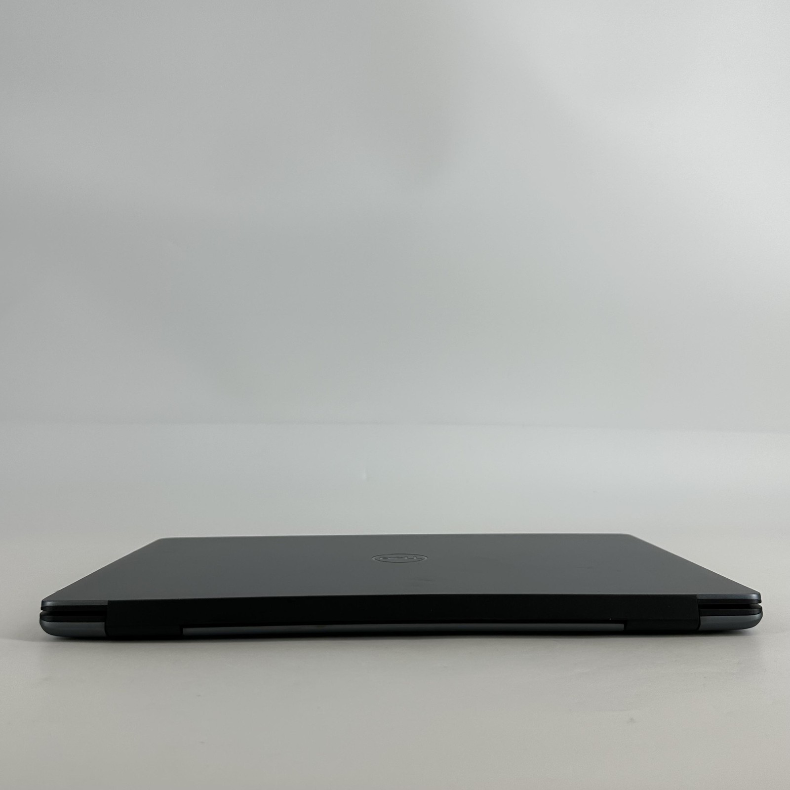 Dell Vostro 5590 15.6 FHD i7-10510U 1.80GHz 16GB 512GB MX250 BAD HEADPHONE JACK