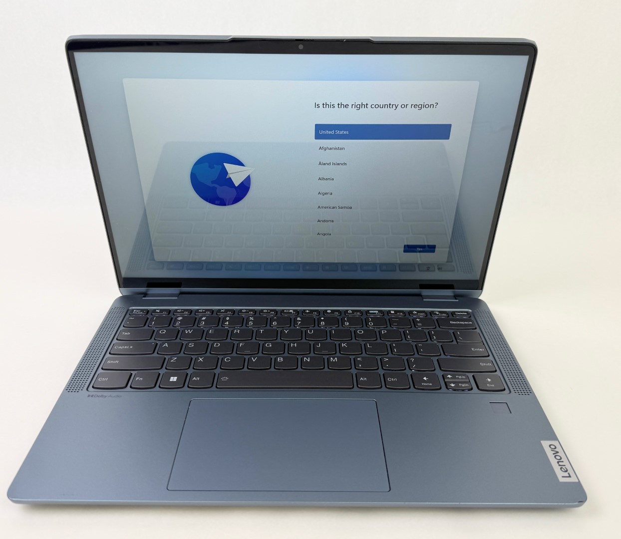 Lenovo Flex 7i 14″ 2240×1400 Touch i7-1355U 16GB 1TB SSD W11H – Dents