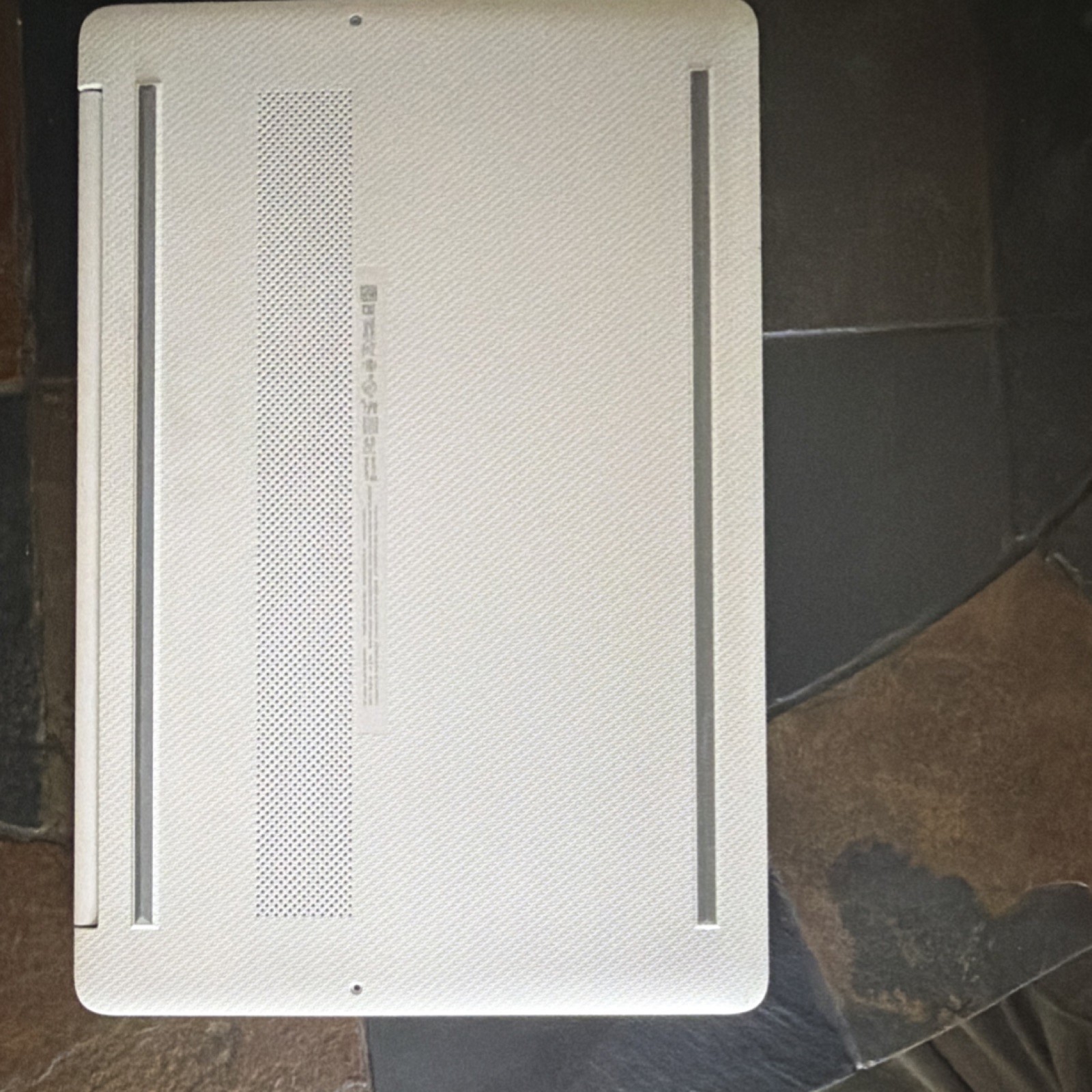 HP White Laptop Intel Core i3 HDMI USB Numeric Keypad Integrated Graphics