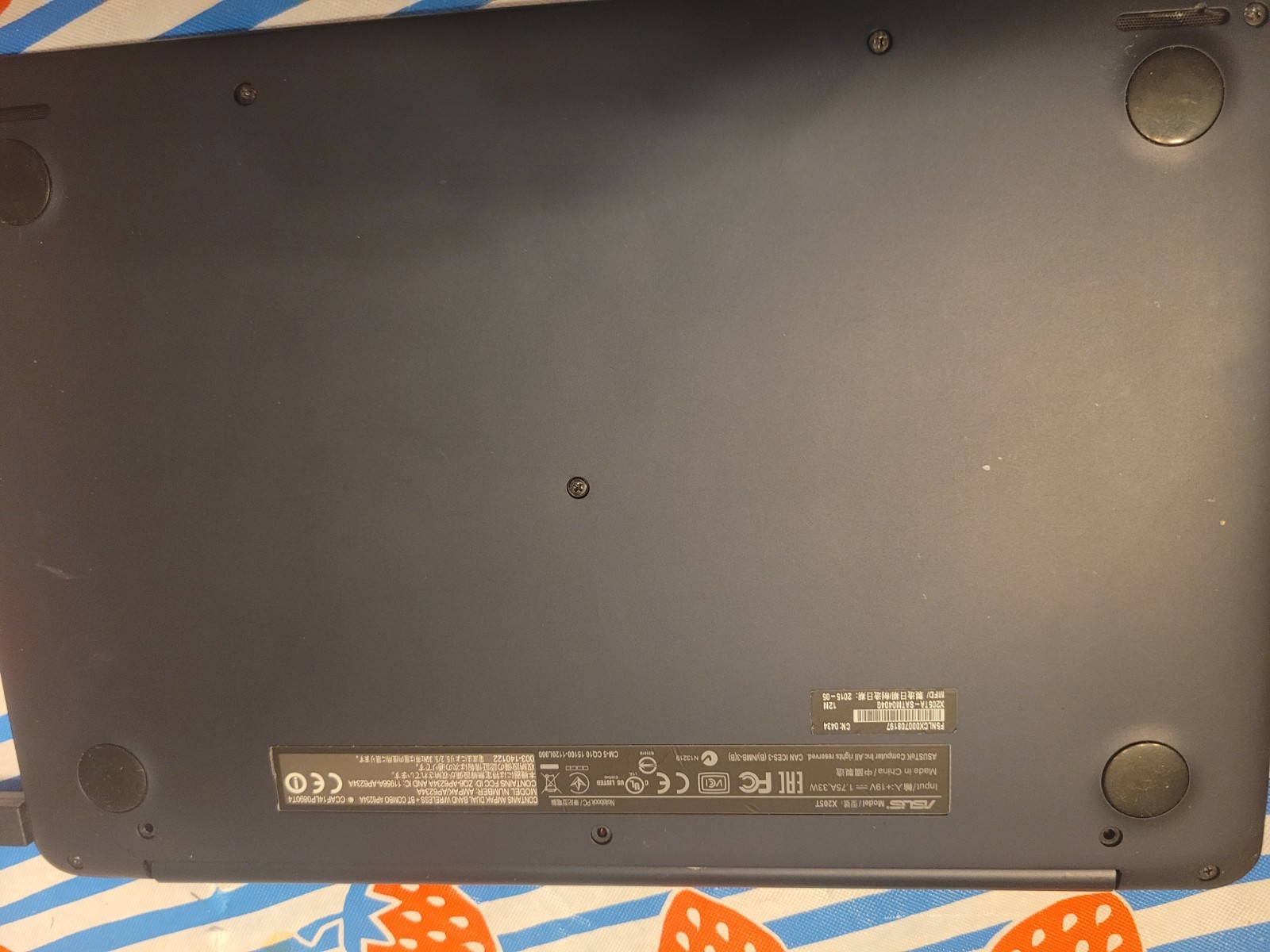 ASUS Eeebook X205TA 11.3in. (32GB, Intel Atom, 1.33GHz, 2GB) Notebook/Laptop…