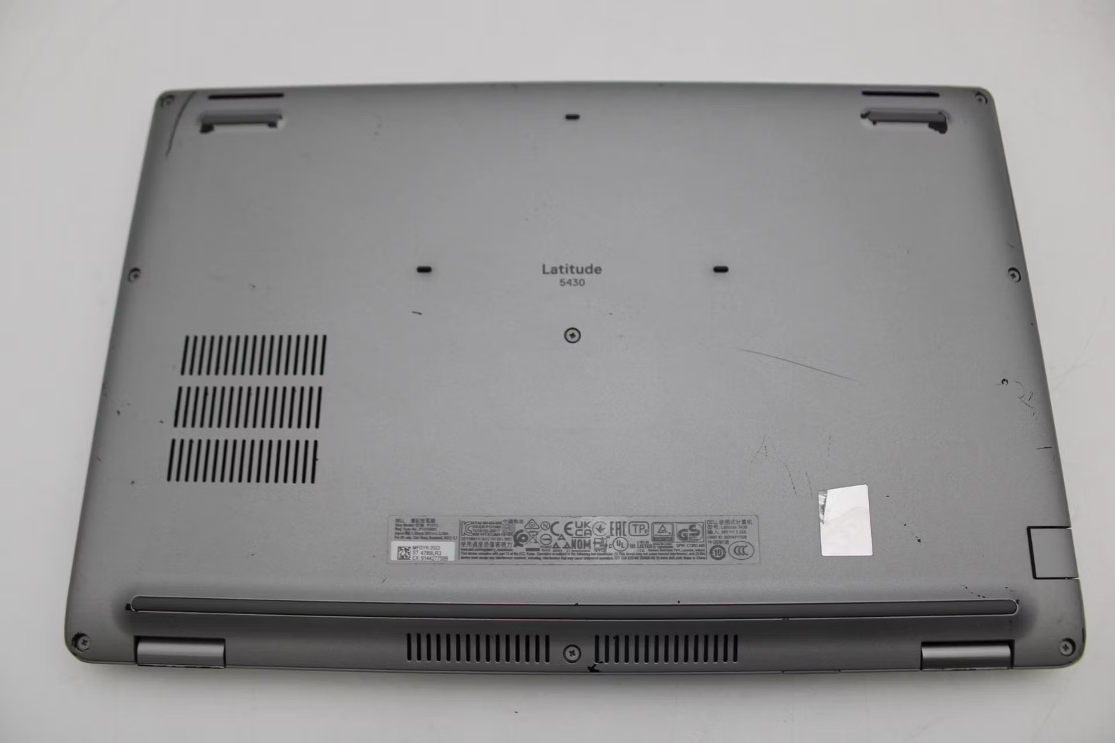 Dell Latitude 5430 Used 14″ i5-1235U, 16GB RAM, 256GB NVMe