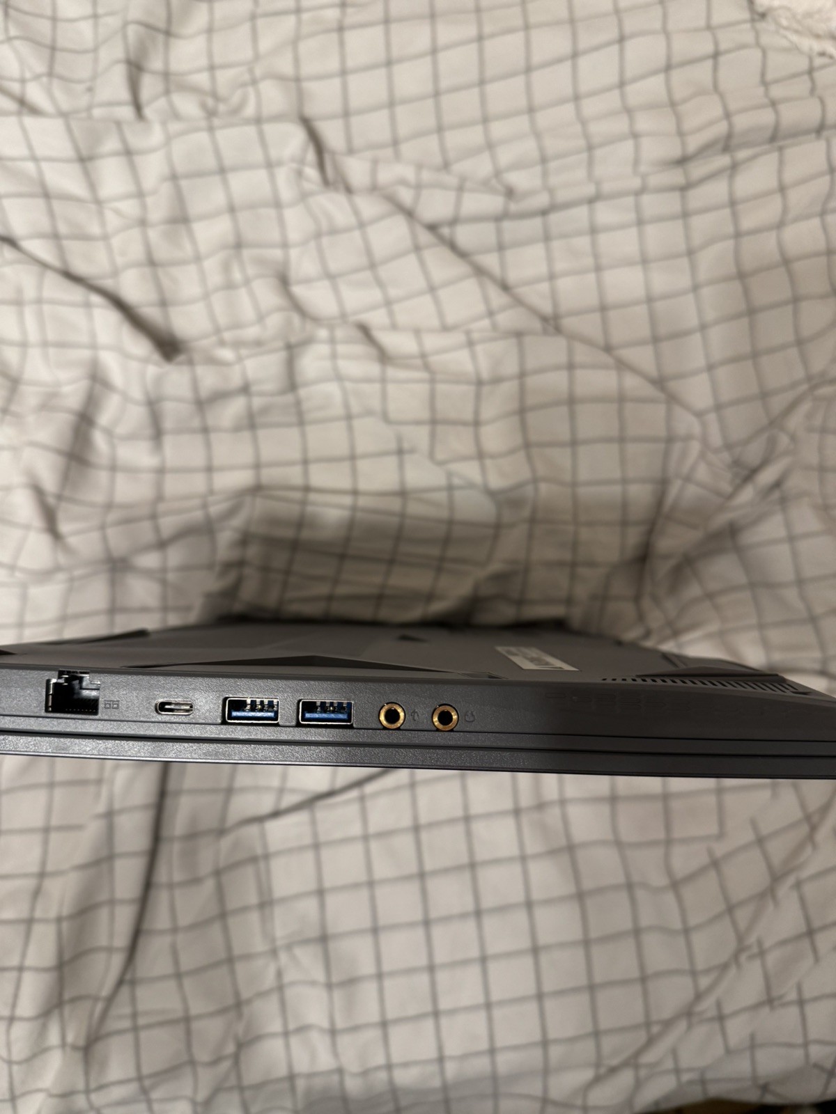 MSI Thin 15 B13VF i5-13420H 2.1GHz 16GB RAM 512GB SSD GeForce RTX 4060 READ DESC
