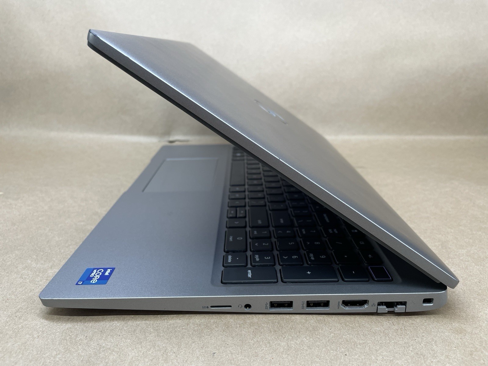Dell Latitude 5520, i7-1185G7 @ 3.0GHz 16GB RAM 512GB SSD Win11 Pro