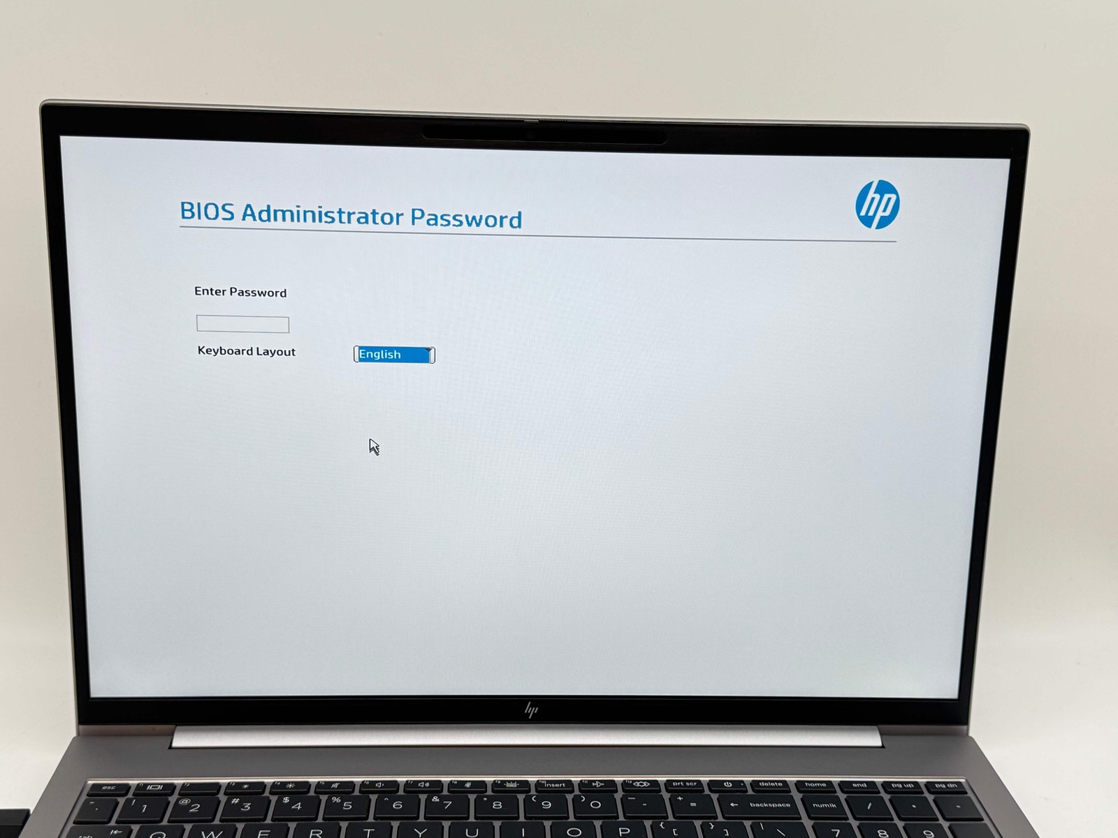 HP ZBook Firefly 16 G11 16″ Core Ultra 7 165U 16GB DDR5 RAM 512GB SSD – Read!