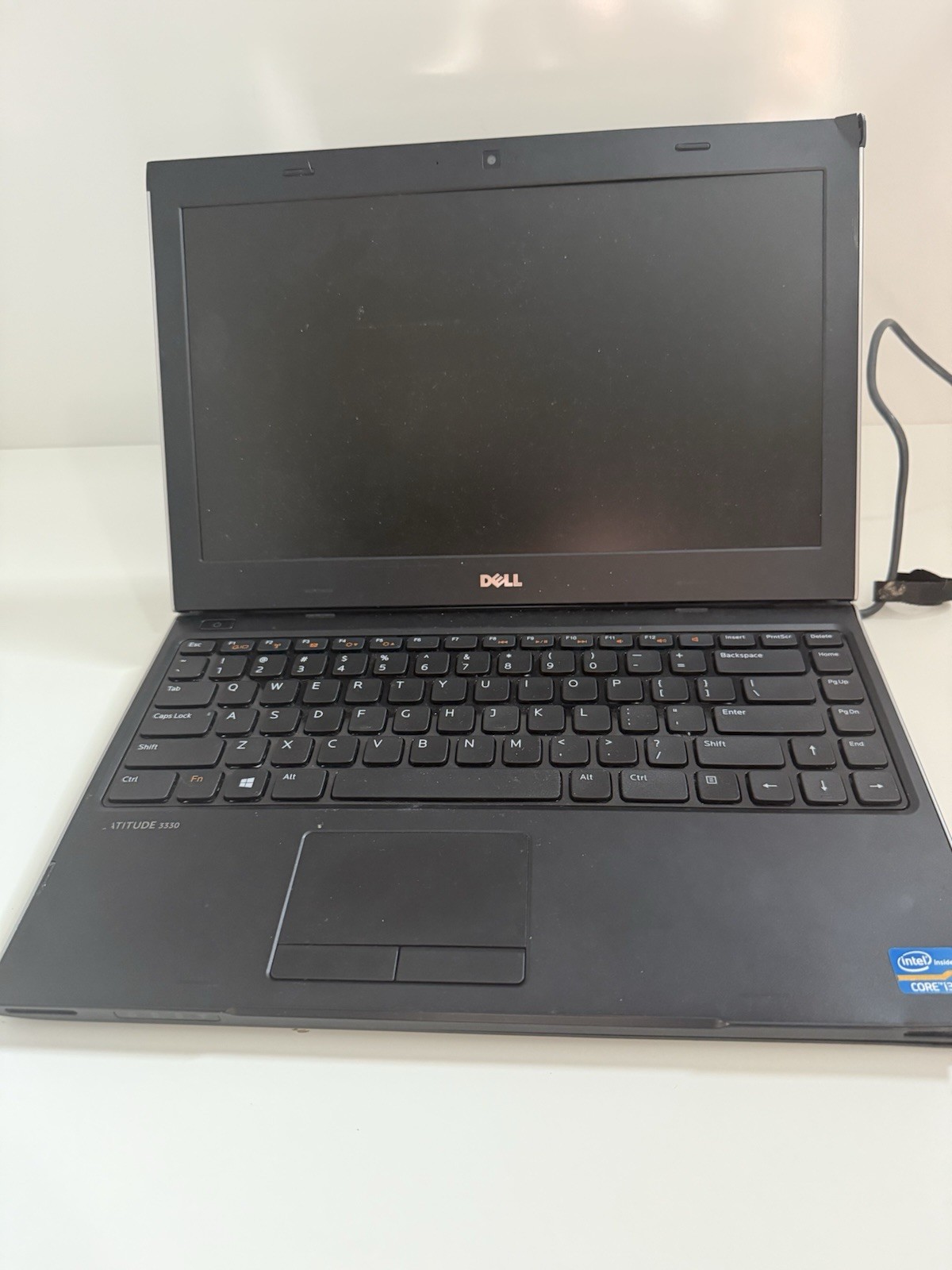 🛠️ Dell Latitude 3330 Laptop – Intel Core i3 – NOT Powering On – Broken Corner