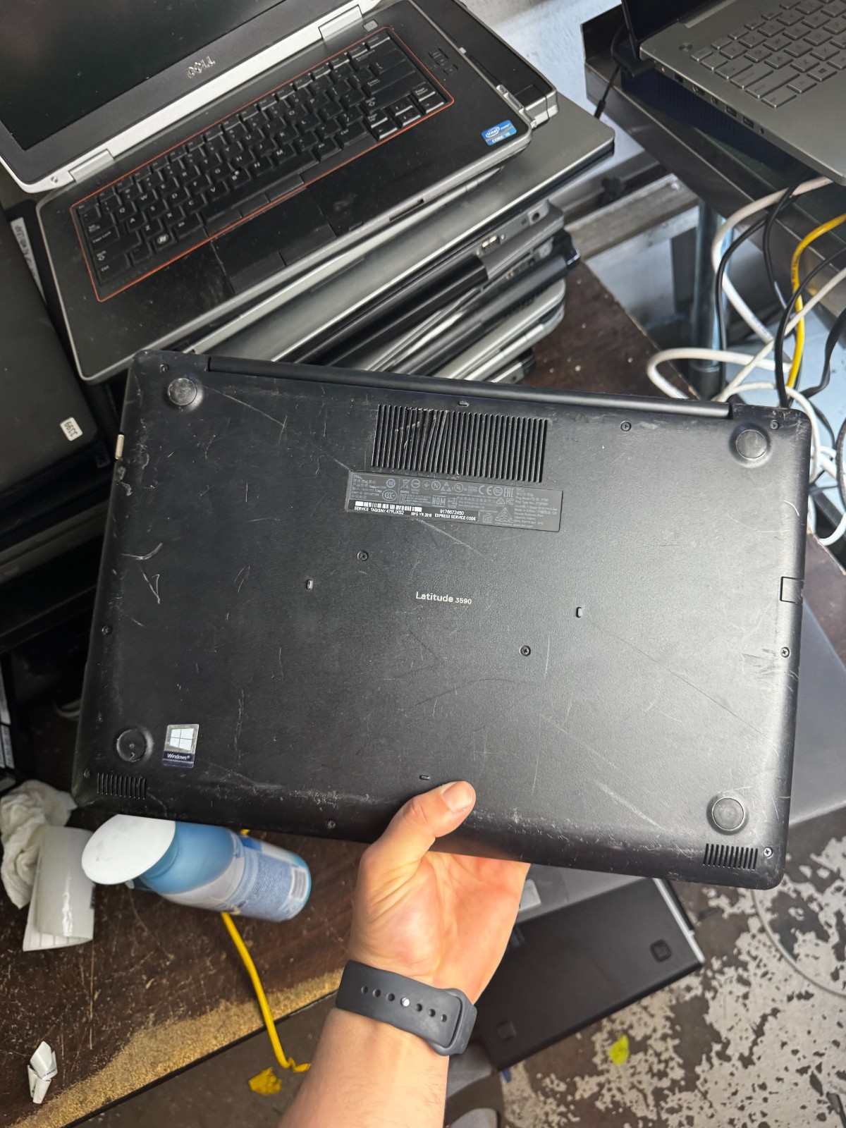 Dell Latitude 3590 Core I7 8th Gen Laptop For Parts/Repair #3032