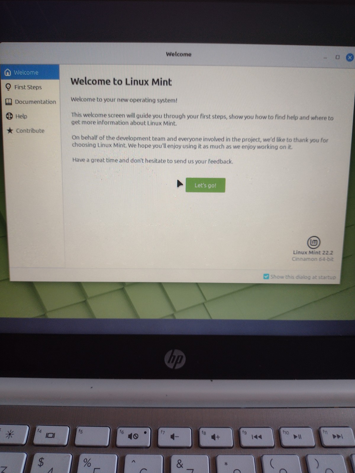 HP Stream 11-AK0020NR Laptop 11.6″ Celeron N4020 1.1GHz, 4GB RAM 32GB LINUX MINT