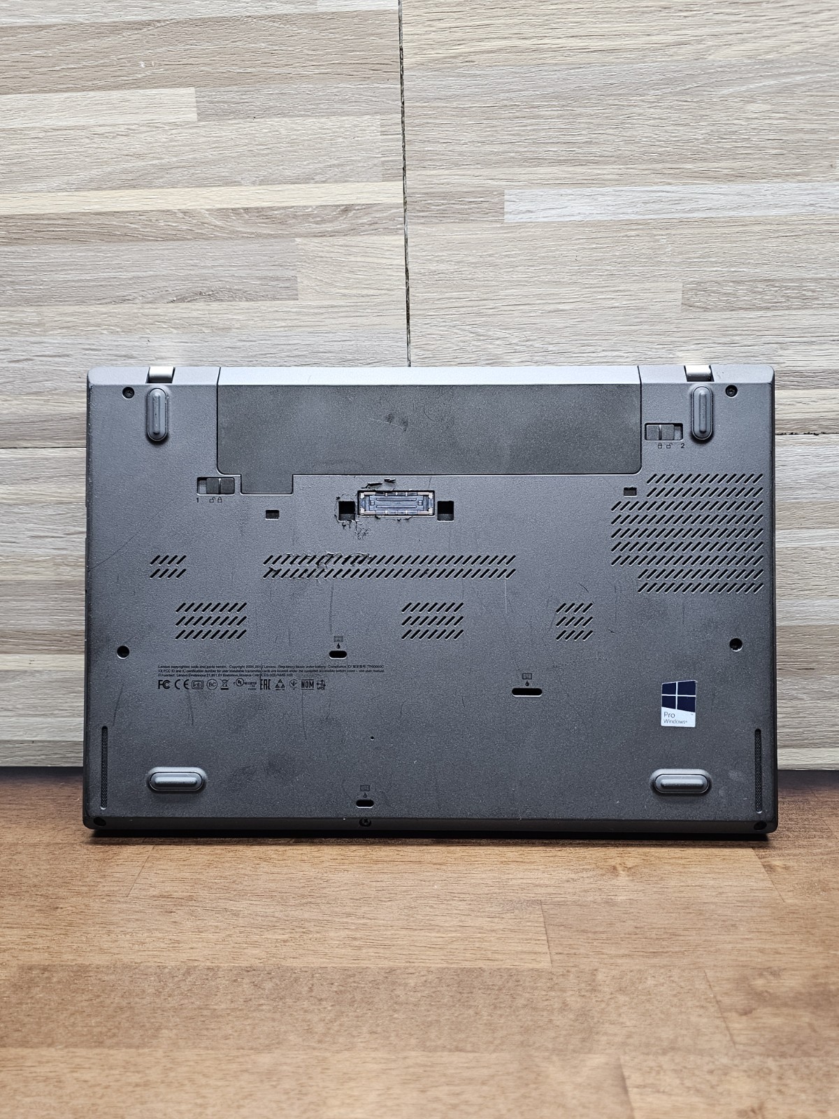 Lenovo ThinkPad T460s Laptop Intel i5 Vpro – 6300U 2.4GHz FOR PARTS