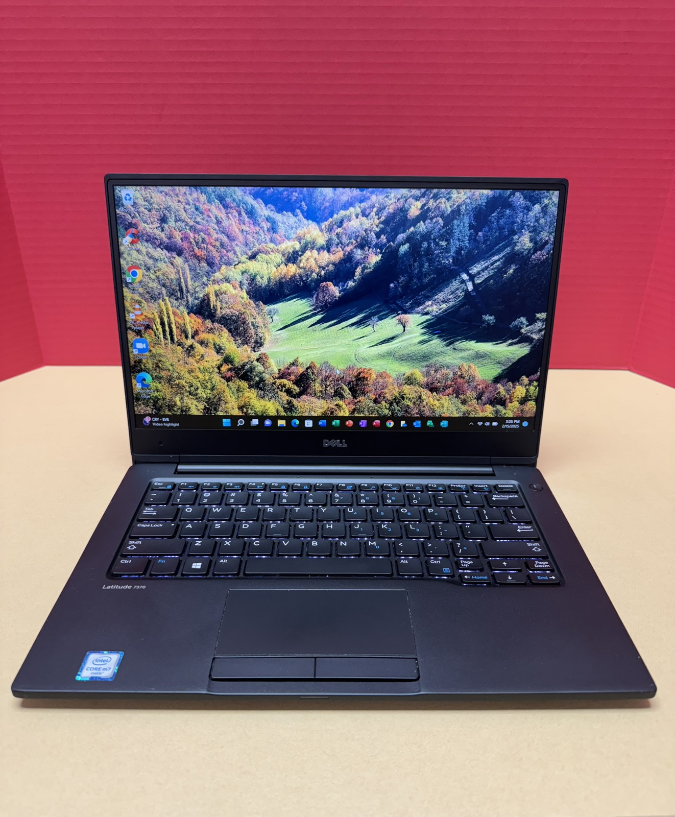 DELL LATITUDE 7370 M7 13” Intel Core M7 1.2GHz 8GB RAM 256GB SSD Windows 11 Pro