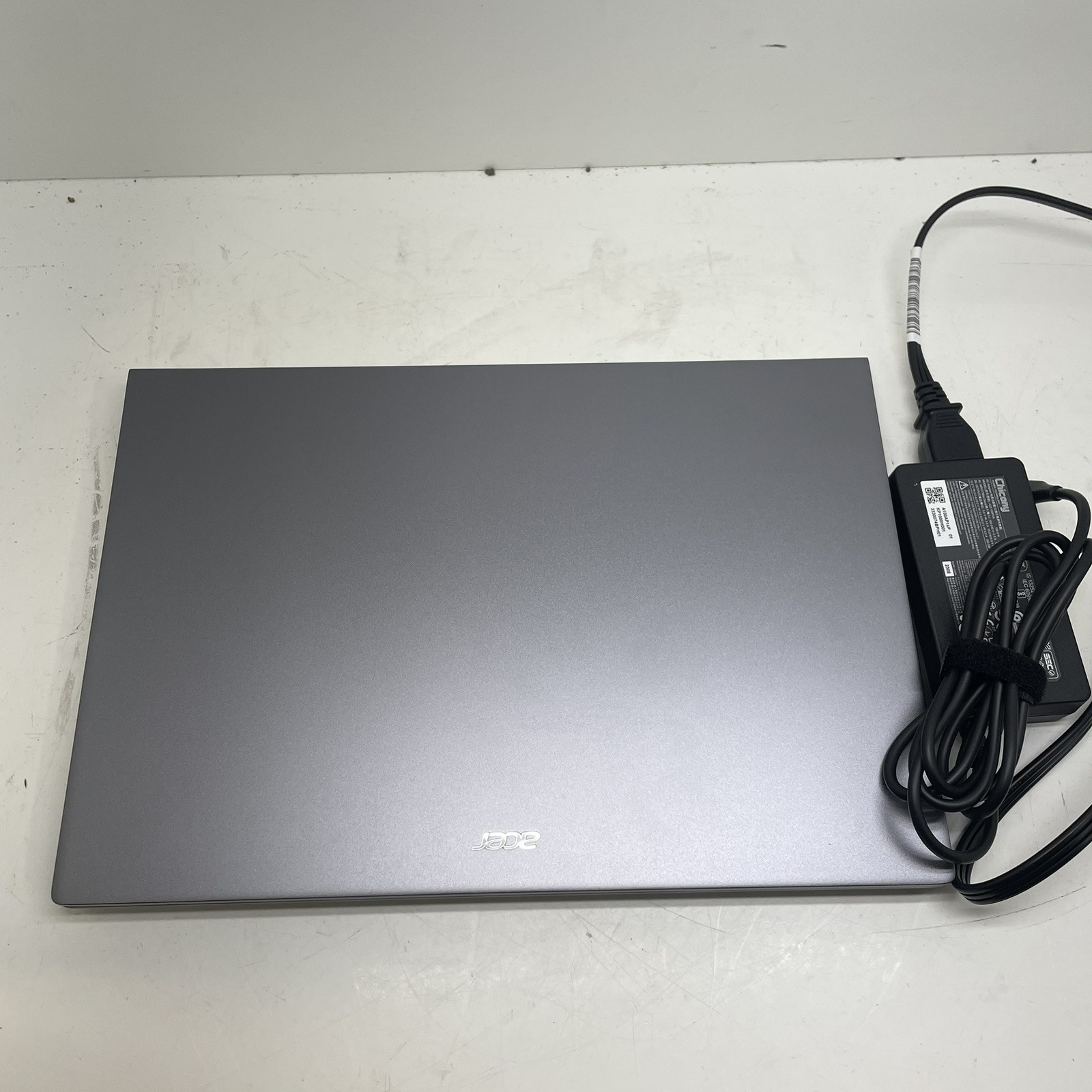 Acer Swift X 14 Core Ultra 7 16GB ram 1.40GHz GeForce RTX4050