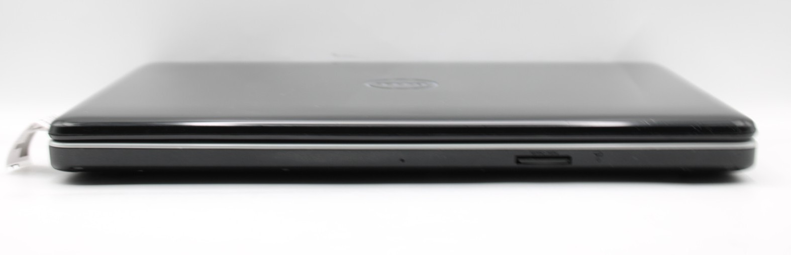 Dell Inspiron 1440 Pentium-T4400@2.2GHz 4GB DDR2 NO STORAGE OR OS *USED/TESTED*
