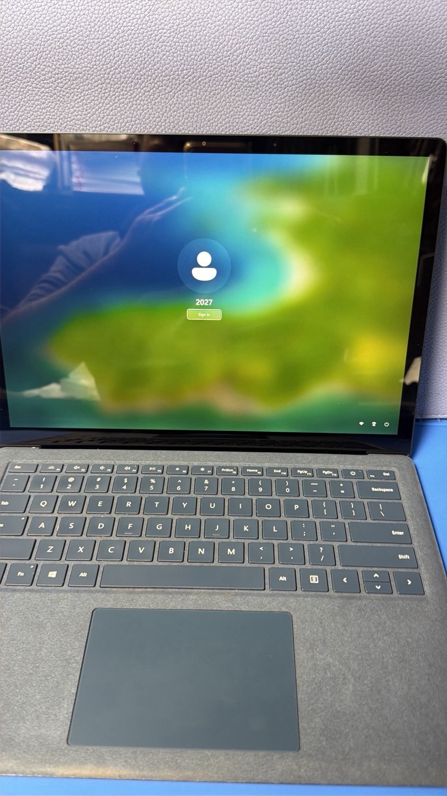 Microsoft Surface Laptop 3 13.5” i5 8GB 256GB SSD Touch Disabled