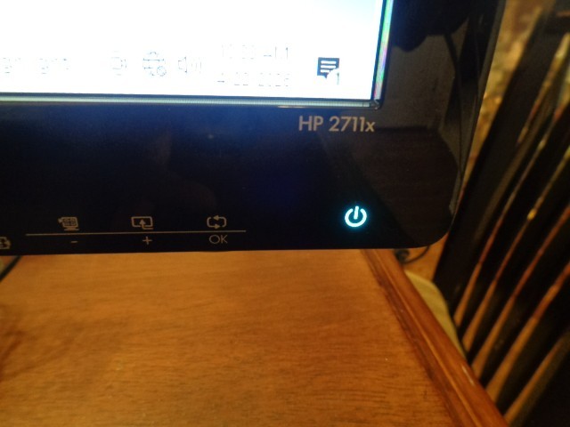 HP Pavilion P7 – 1517 CB Computer w/Beats Audio – AMD Radeon HD 7660D Graphics