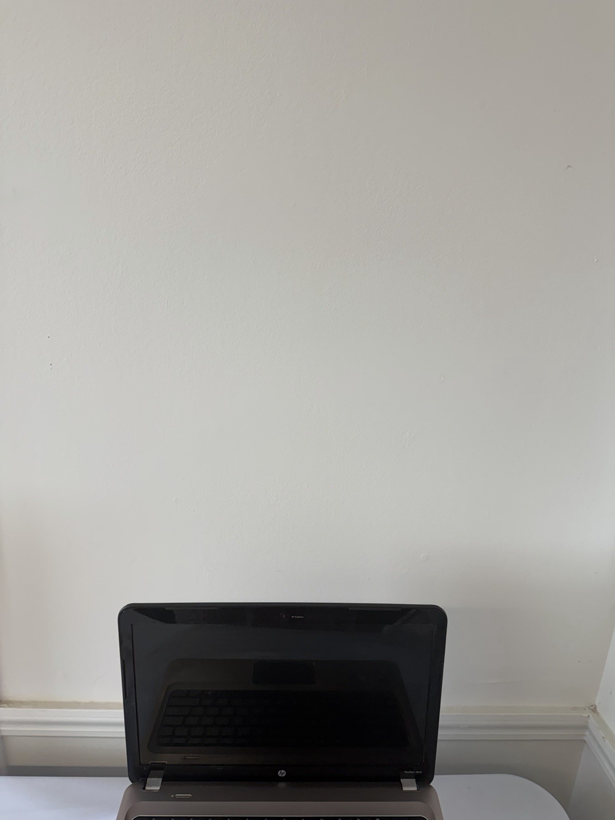 HP Pavillion dm4-1265dx Laptop – Good Screen – Intel i5-M460 – RAM 4 GB-Read Des