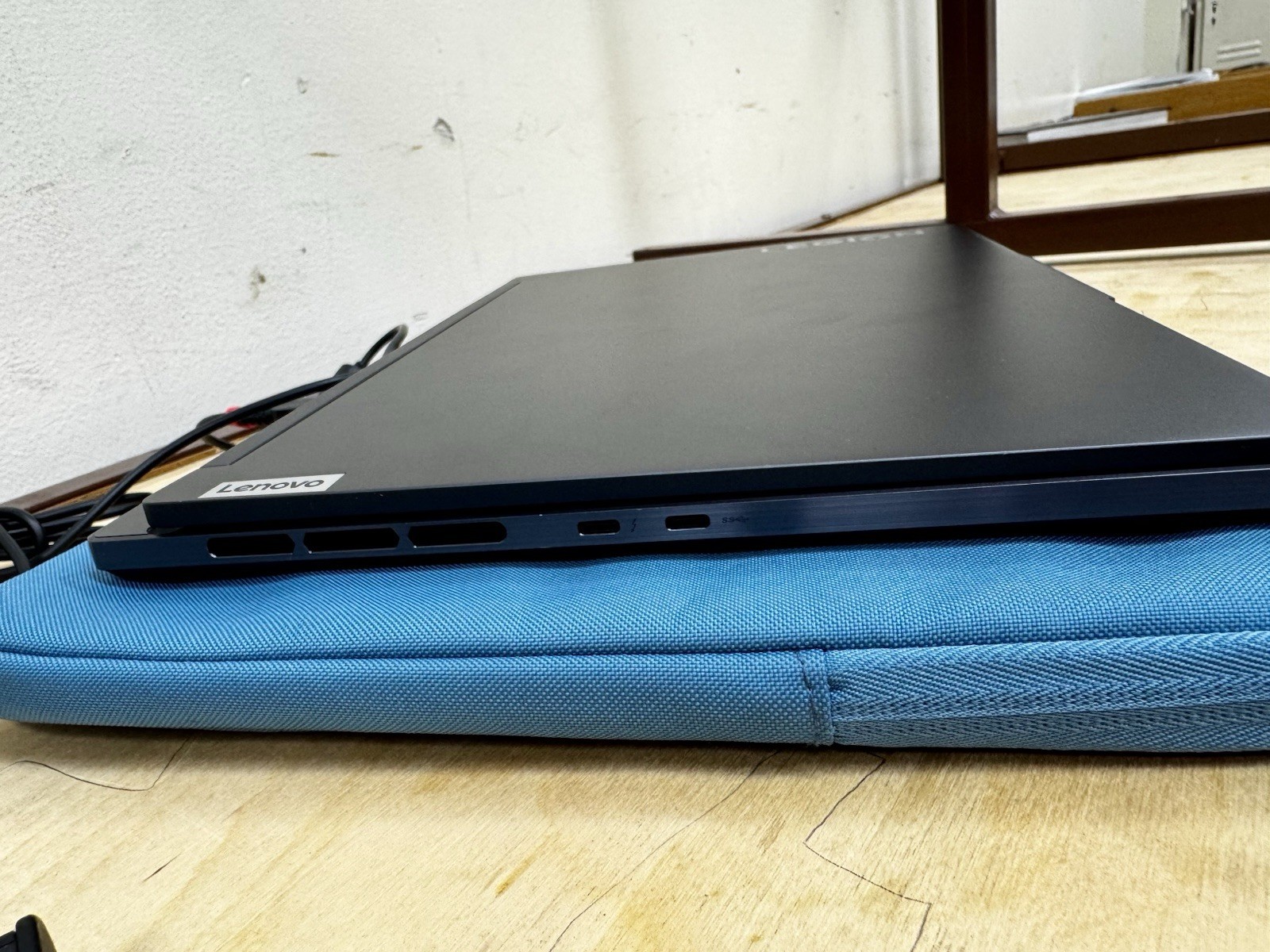 Lenovo Legion S7 Slim 16IAH7 16″ i7-12700H 16GB RAM 512GB SSD Windows11RTX3050Ti