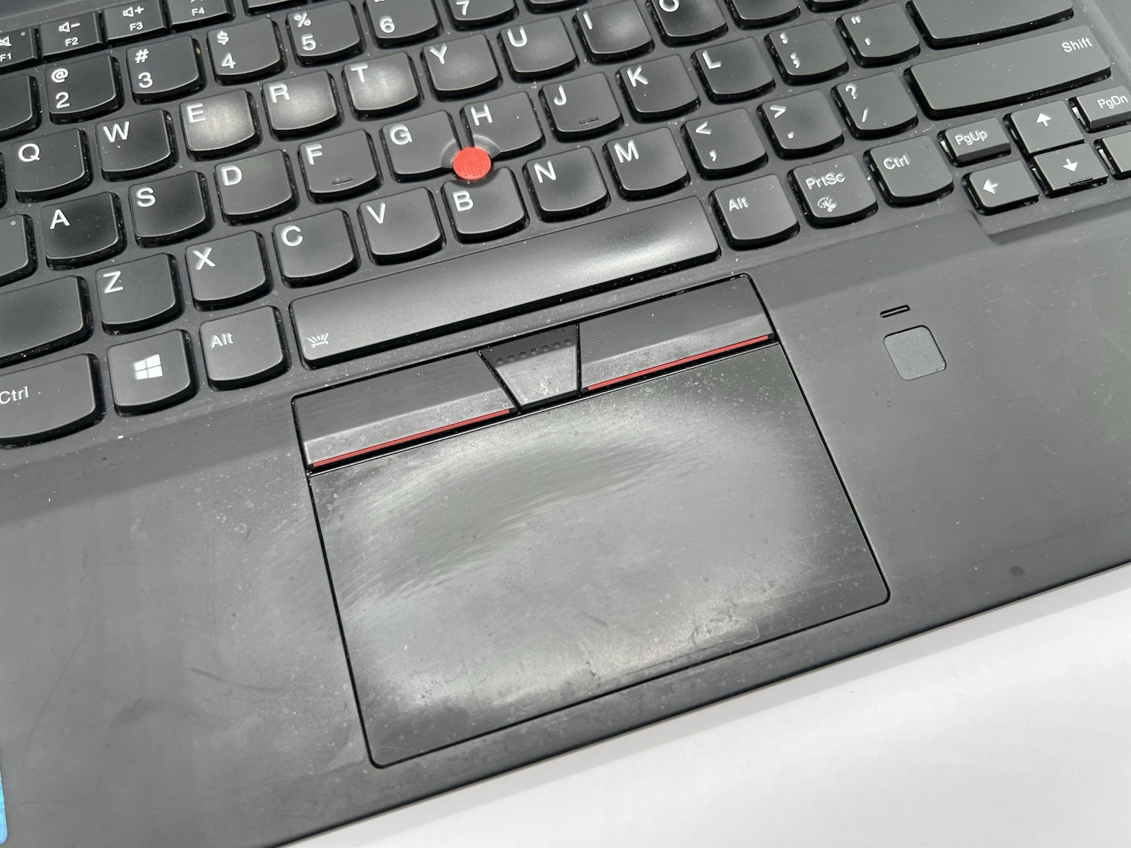 Lenovo ThinkPad X1 Carbon 6th, i7-8650U, @ 1.90GHz, 16GB RAM-No HDD/OS/Charger