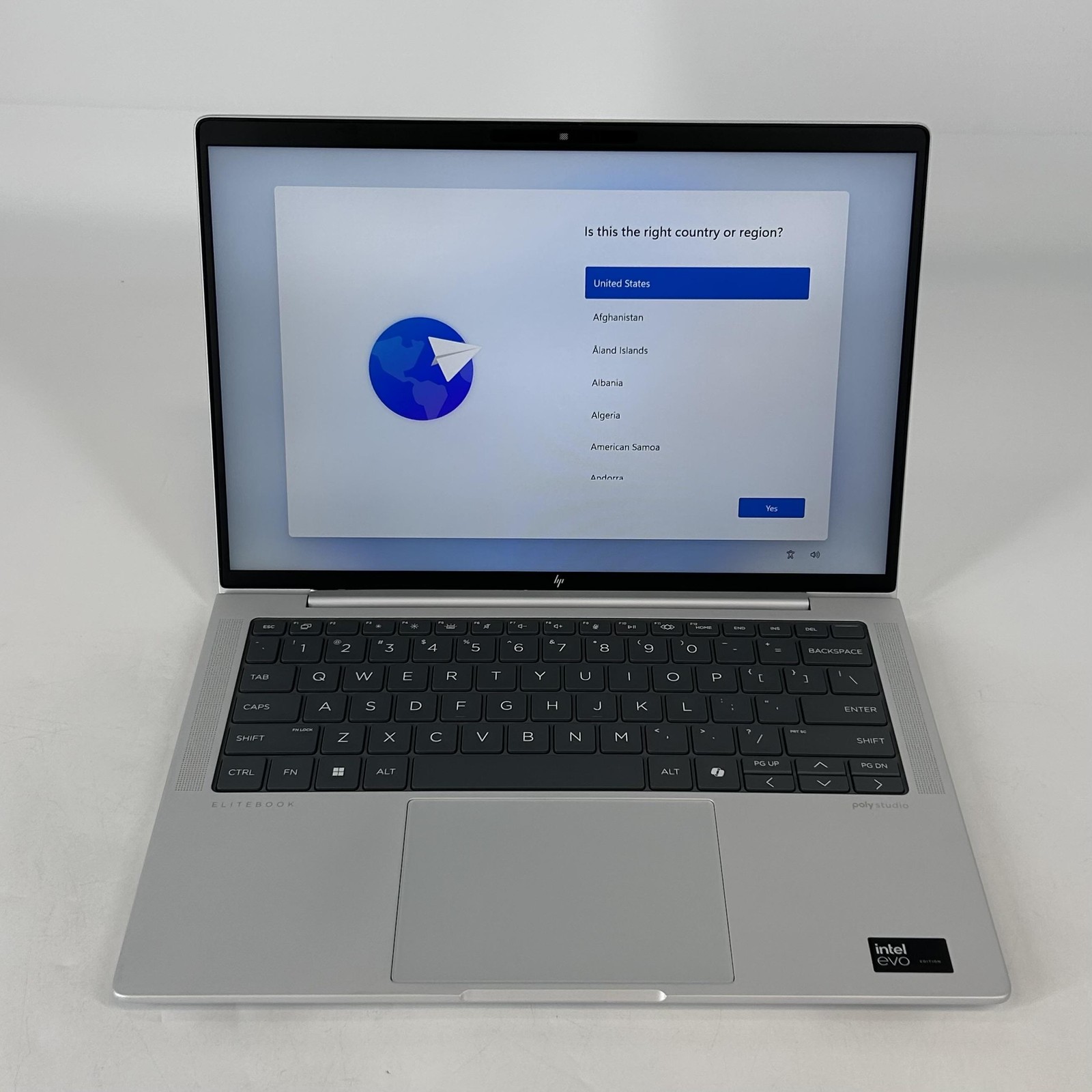 HP Elitebook 1040 G11 14 FHD+ TOUCH 1.4 GHz Ultra 7 155H 16GB 512GB SSD Good