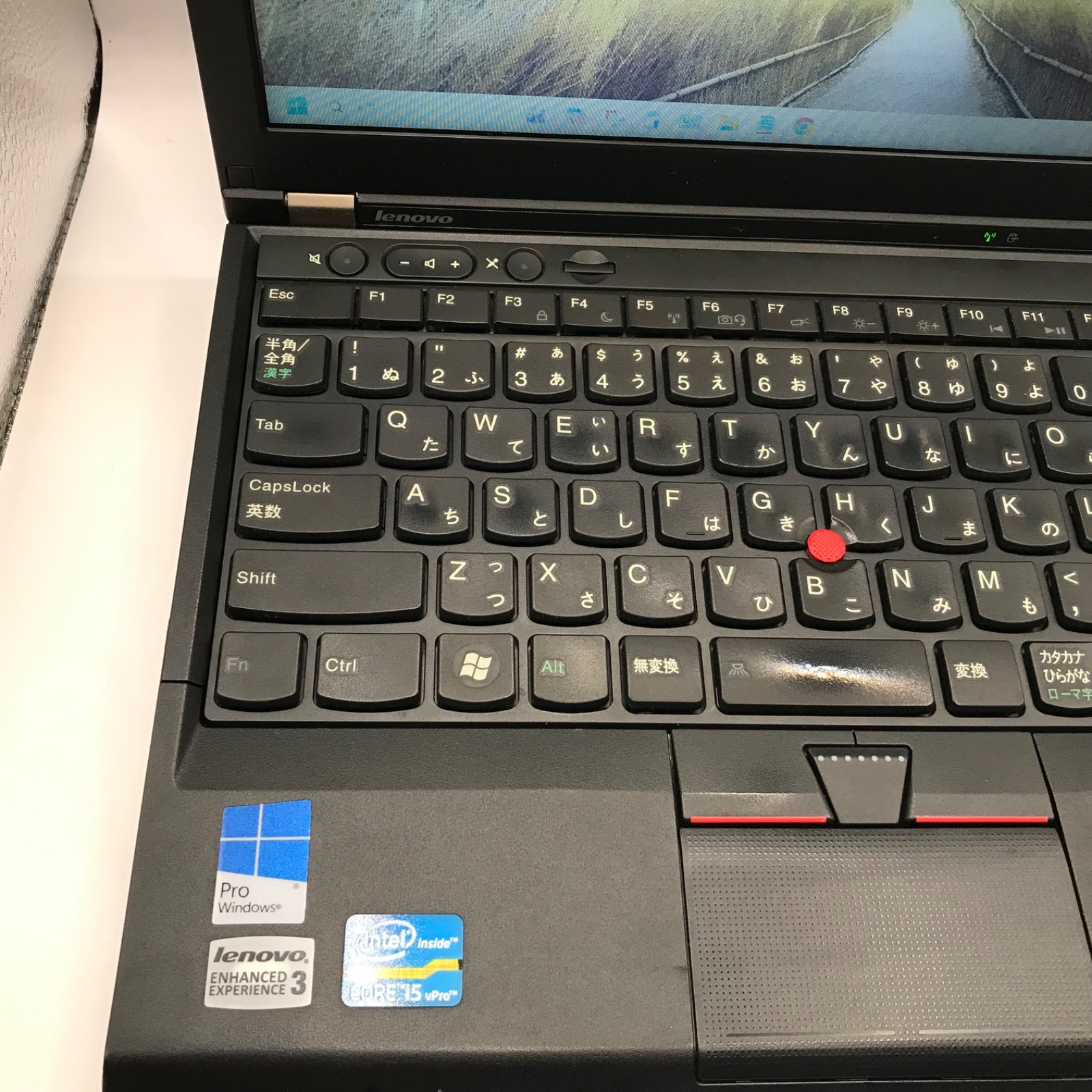 Lenovo ThinkPad X230 Core i5 / 8GB / SSD 128GB / Windows 7 Used From JP