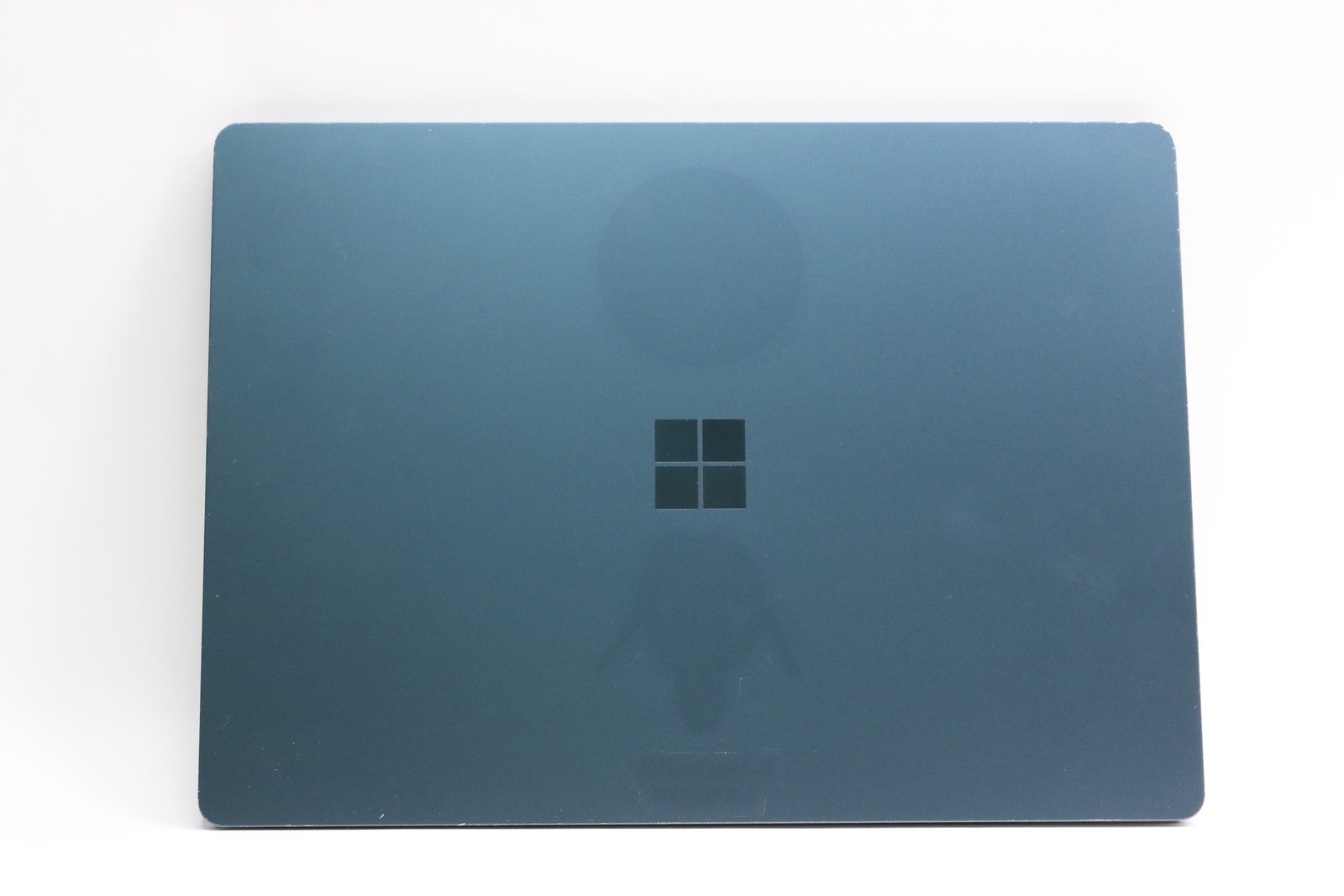 Read! 13″ Microsoft Surface Laptop 3, i7-1065G7, 16GB, 256GB SSD, Touchscreen