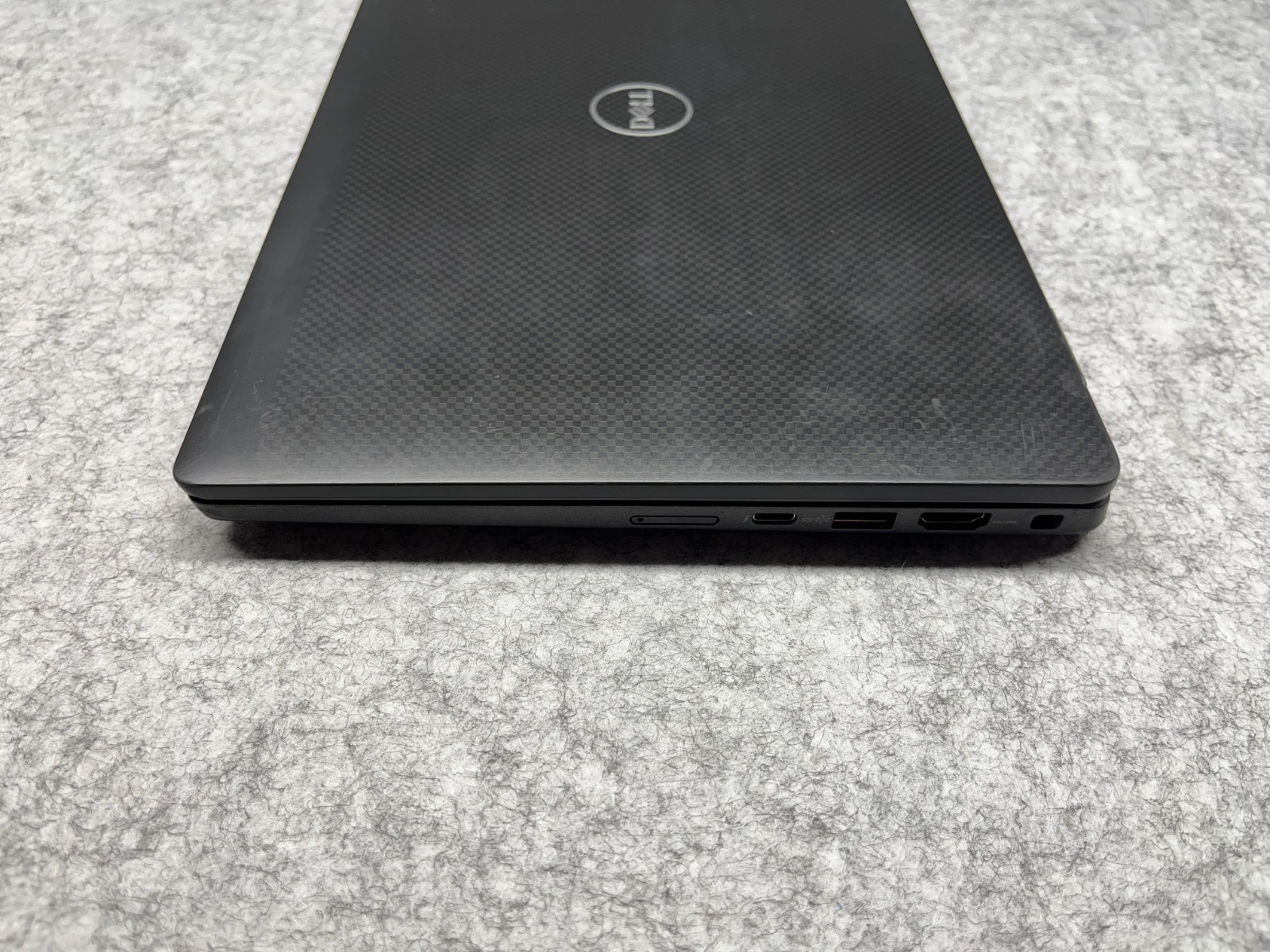 Dell Latitude 7330 13.3″ 10-Core i5-1245U 16GB 256G NVMe, Win11 Pro Touch Scren
