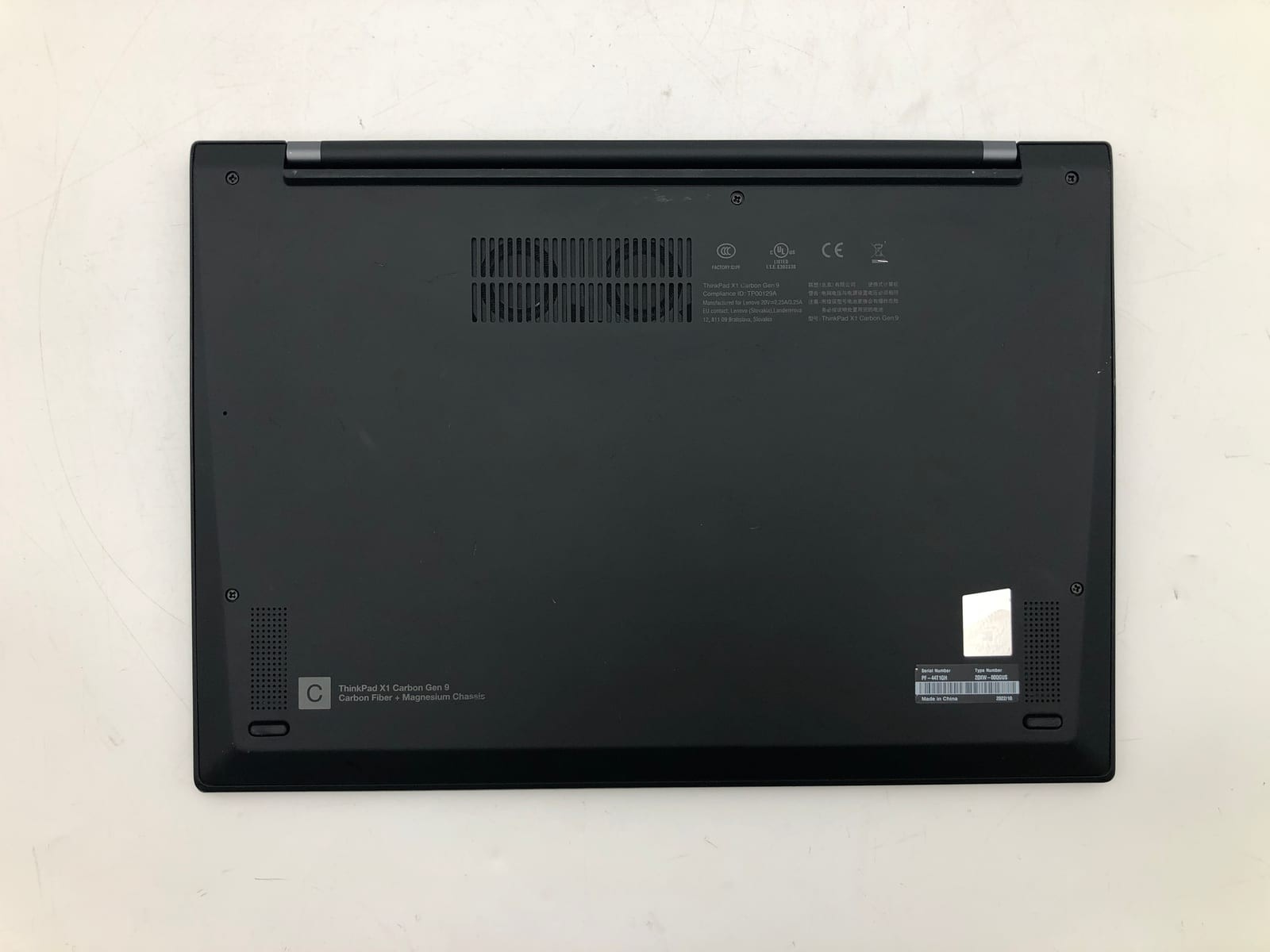 Lenovo | ThinkPad X1 Carbon Gen 9 | i7-1185G7 | 16GB | 512GB NVMe | 77% Battery