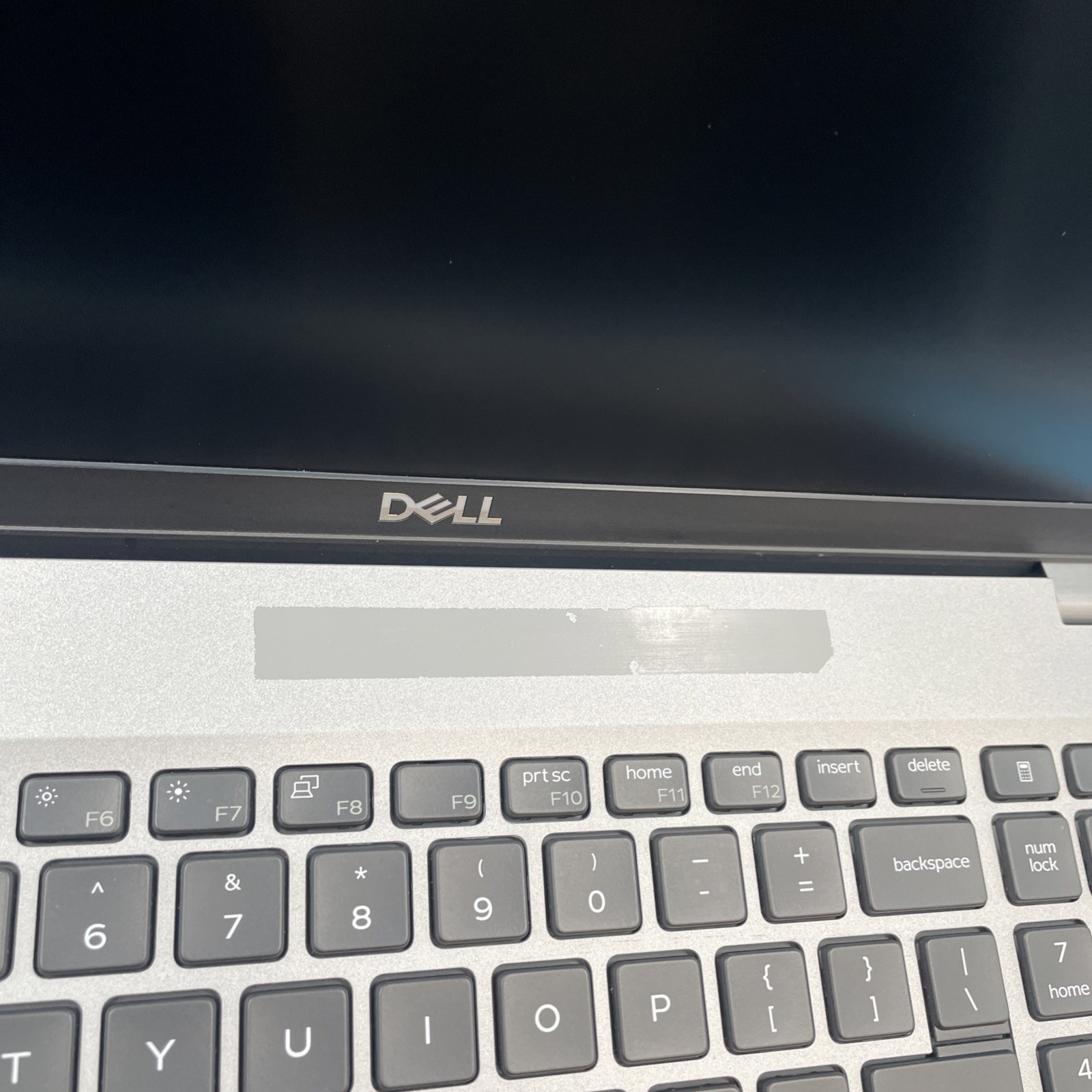 Dell Latitude 5511 | i7-10850H | 32GB RAM | NO DRIVE | MX150 | NO OS | NO BATT