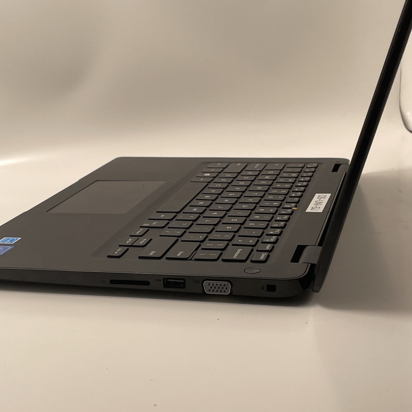 Dell Wyse 5470 14″ intel Celeron 2.4ghz Ram DDR4 (4gb) BIOS Locked