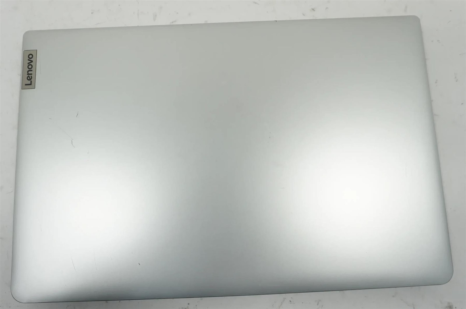 Lenovo 82LX IdeaPad 1 15.6″ FHD Intel Pentium Silver N6000 1.10GHz 4GB 128GB