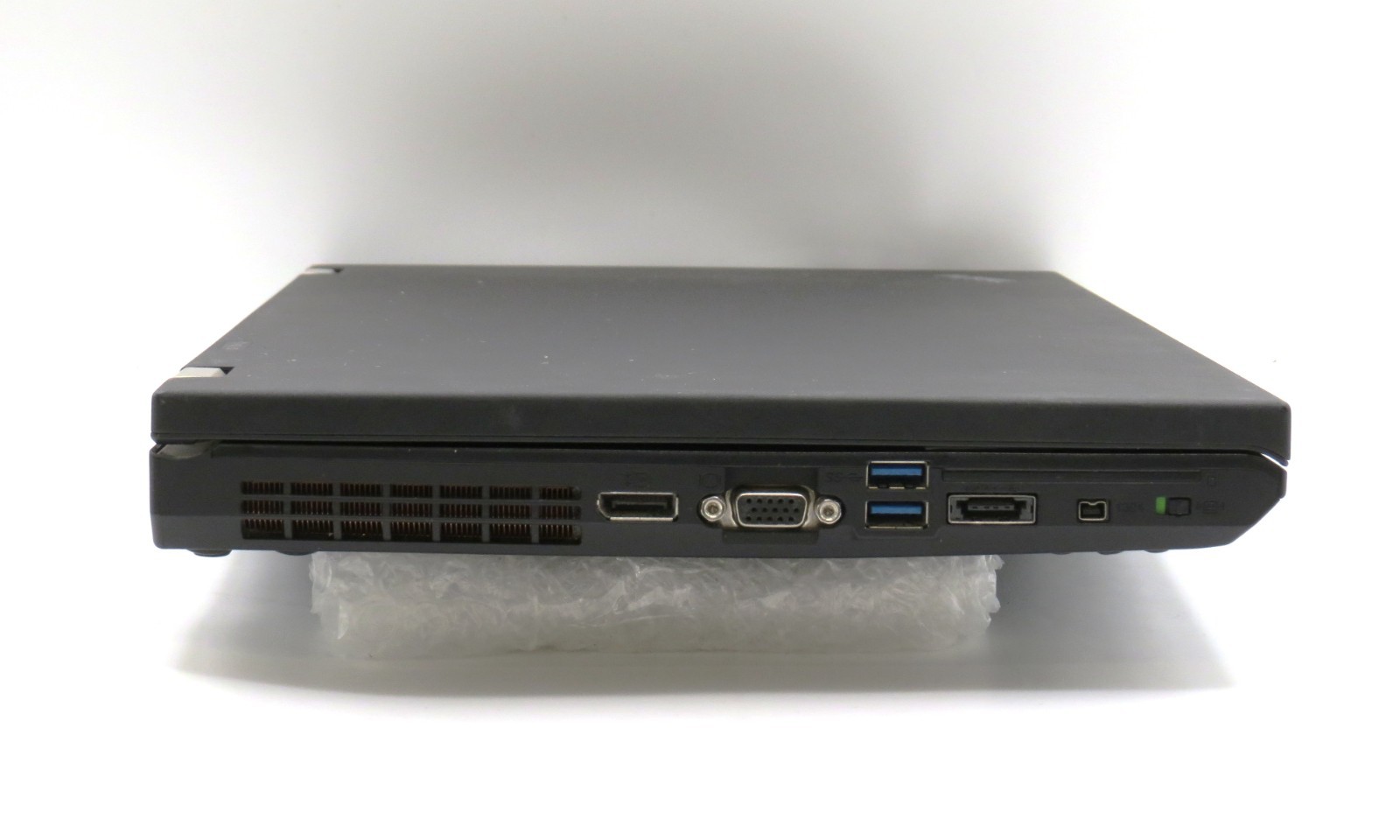 Lenovo ThinkPad W510 | i7-Q720 @ 1.6GHz | 15.6″ | No RAM/HD/OS/AC | Parts