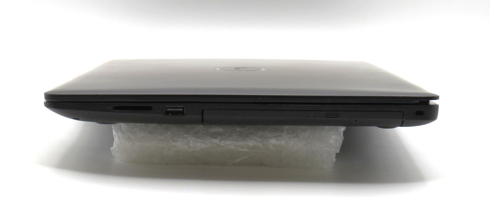 Dell Inspiron 15 | i3-8130U @ 2.2 GHz | 12GB DDR4 | 15.6″ | No HDD/OS