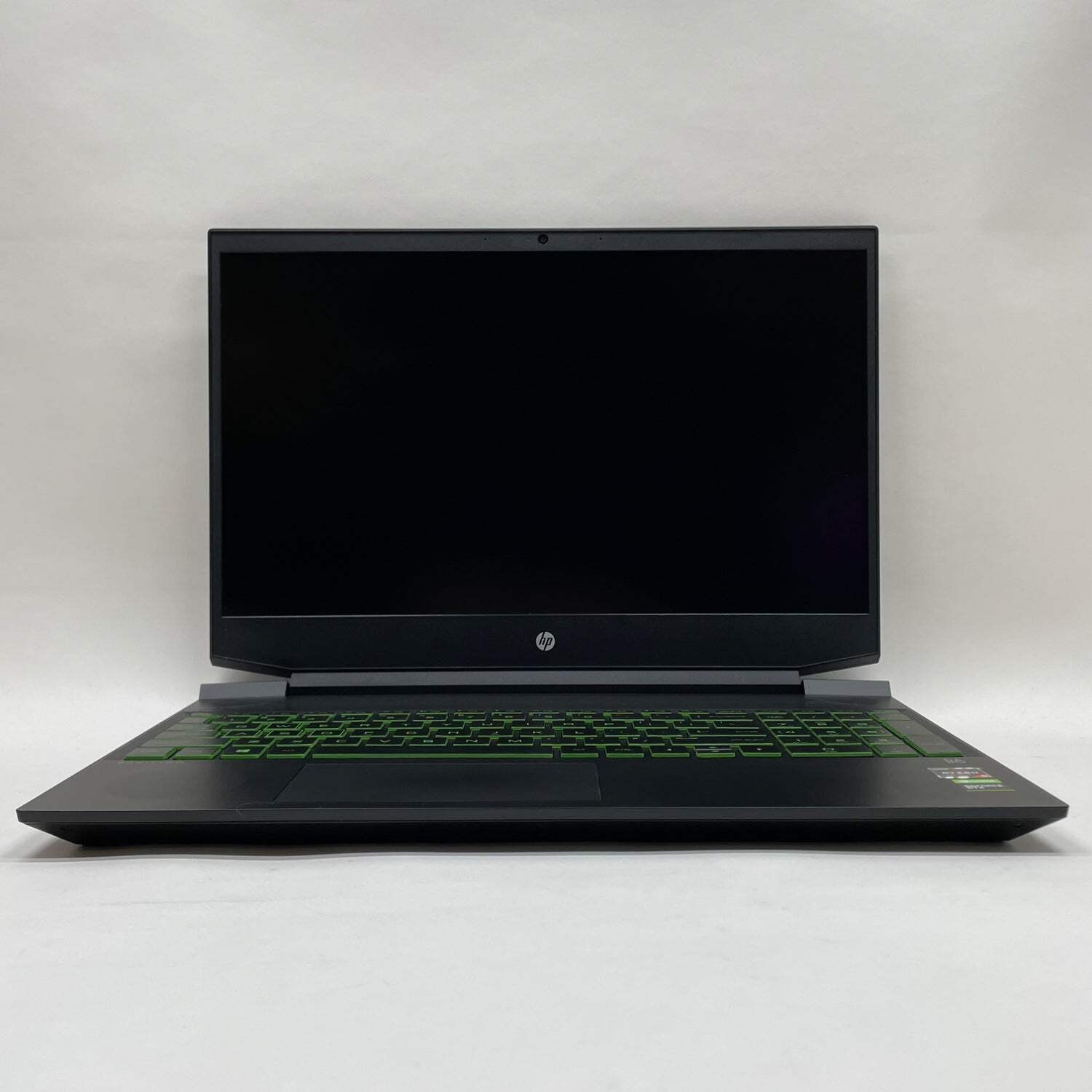 HP Pavilion 15-EC0XXX 15.6″ Ryzen 5 3550H 2.1GHz 6GB RAM 256GB SSD
