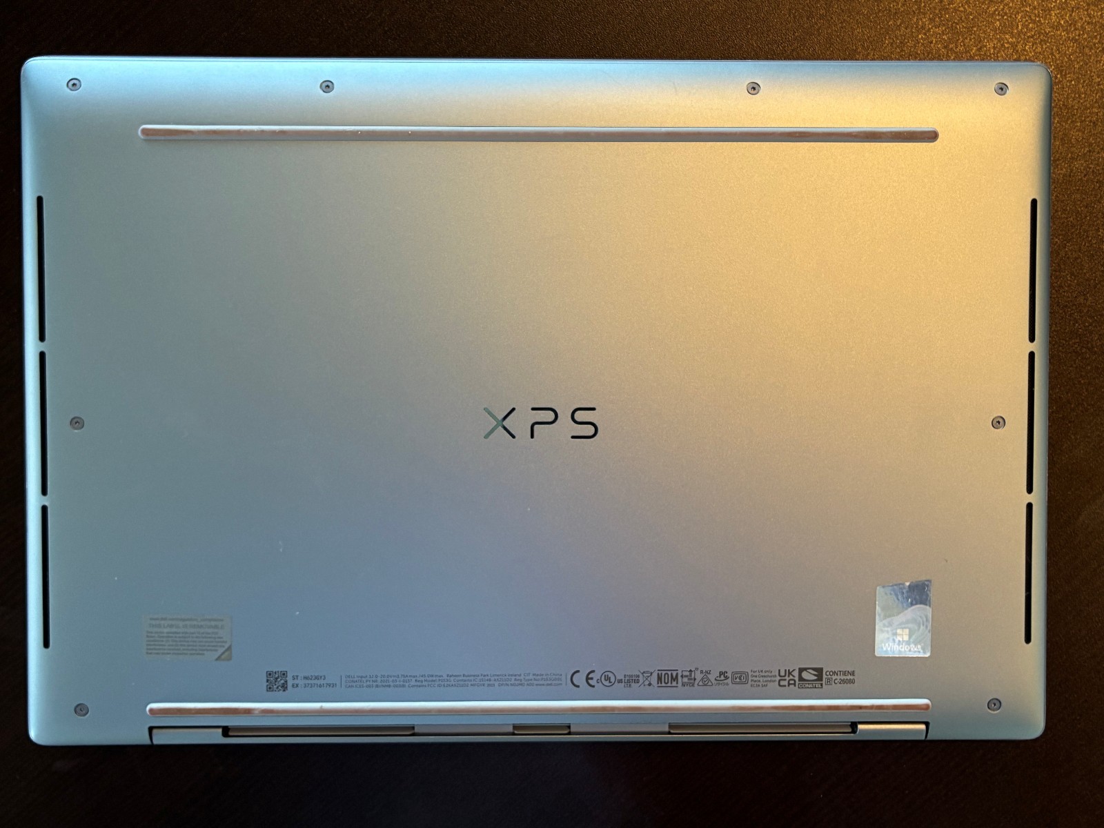 Dell XPS 13 9315 Premium Laptop Computer in Silver 8GB Ram 512 GB Drive