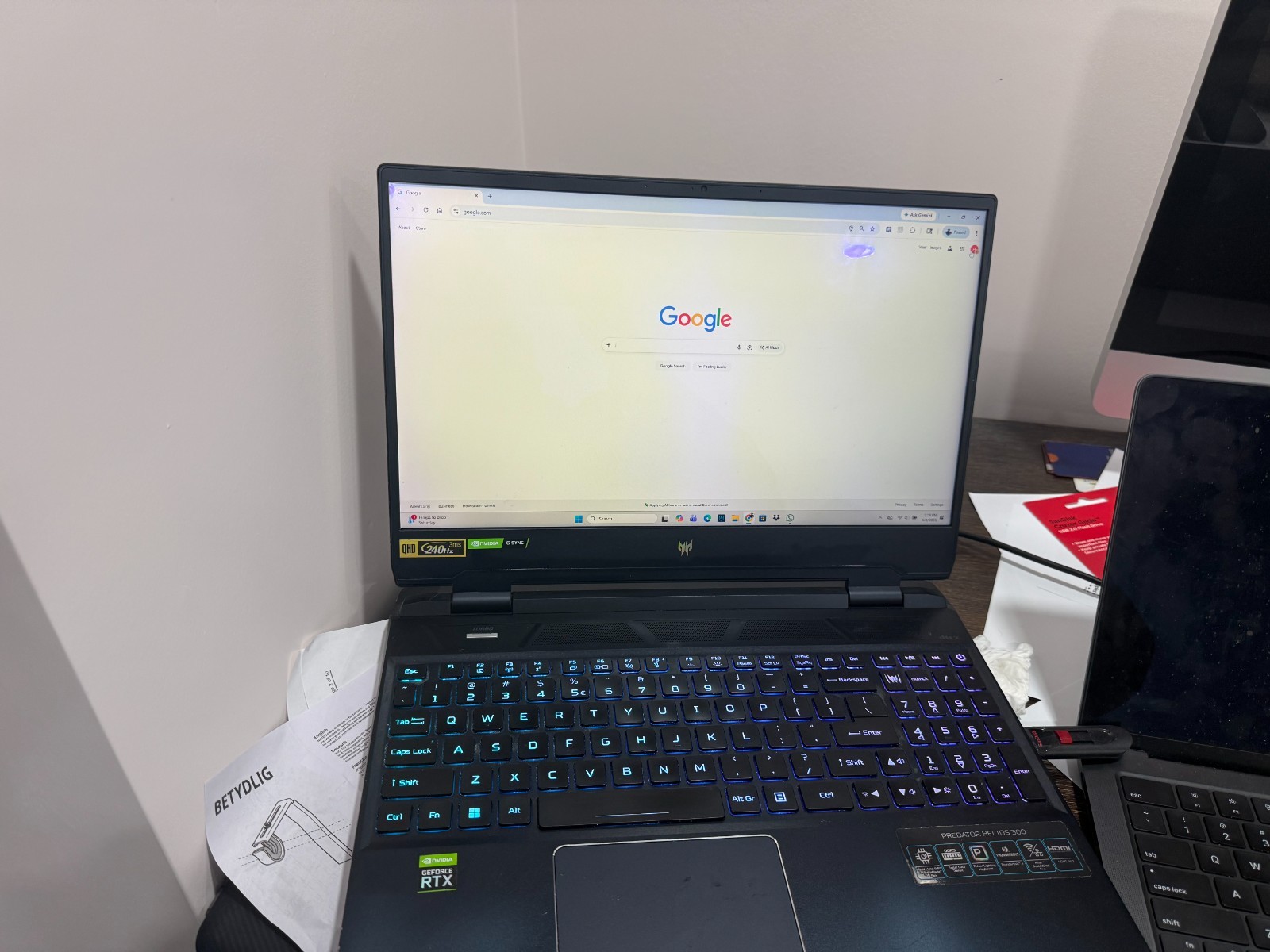 Acer Predator Helios 300  15.6″ (1TB SSD, Intel Core i7 12700H, 2.40 GHz, 16GB)