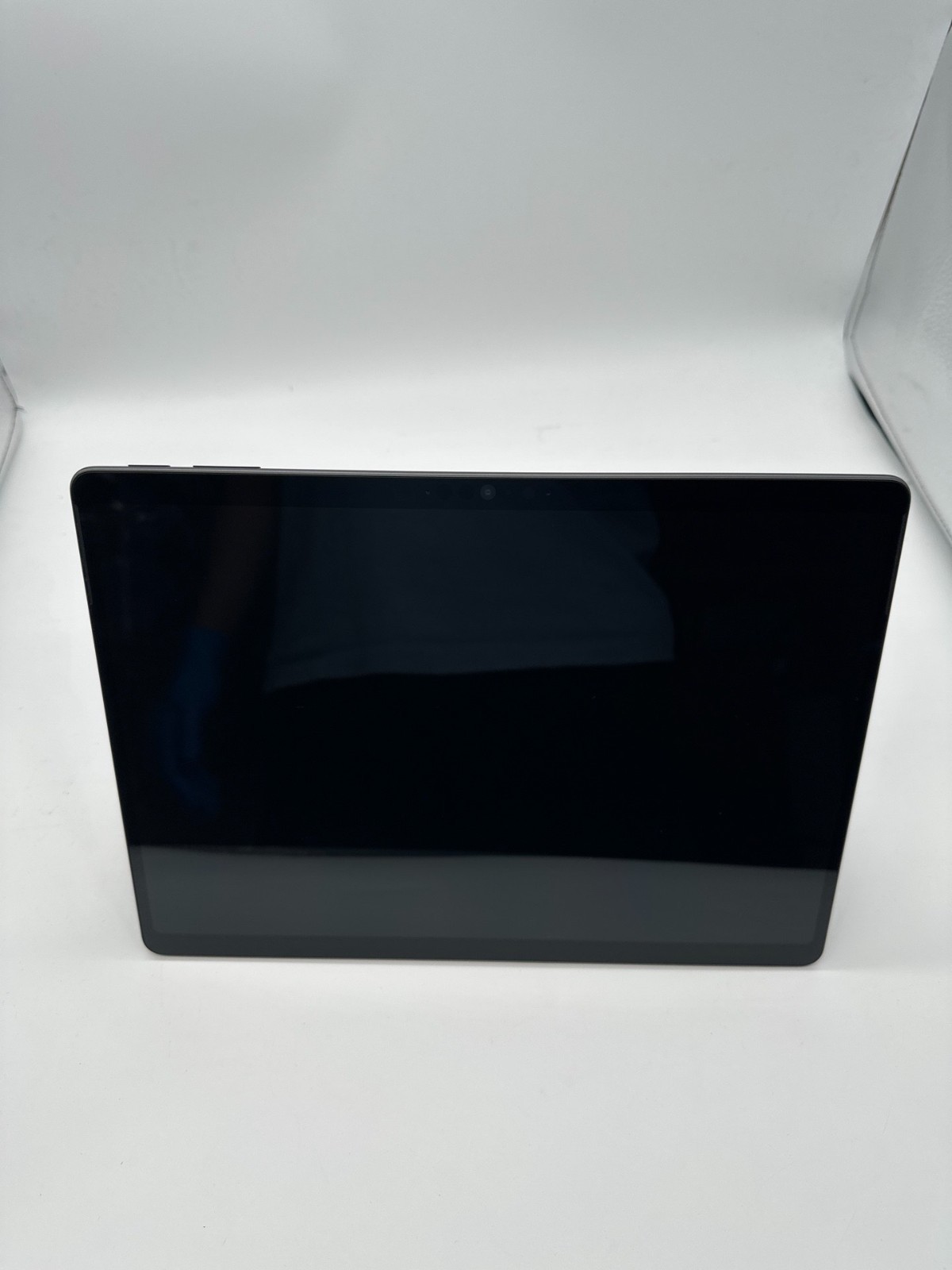 Microsoft Surface Pro 11 Copilot+ PC 13″ Snapdragon X Plus 16/256GB Win11 home