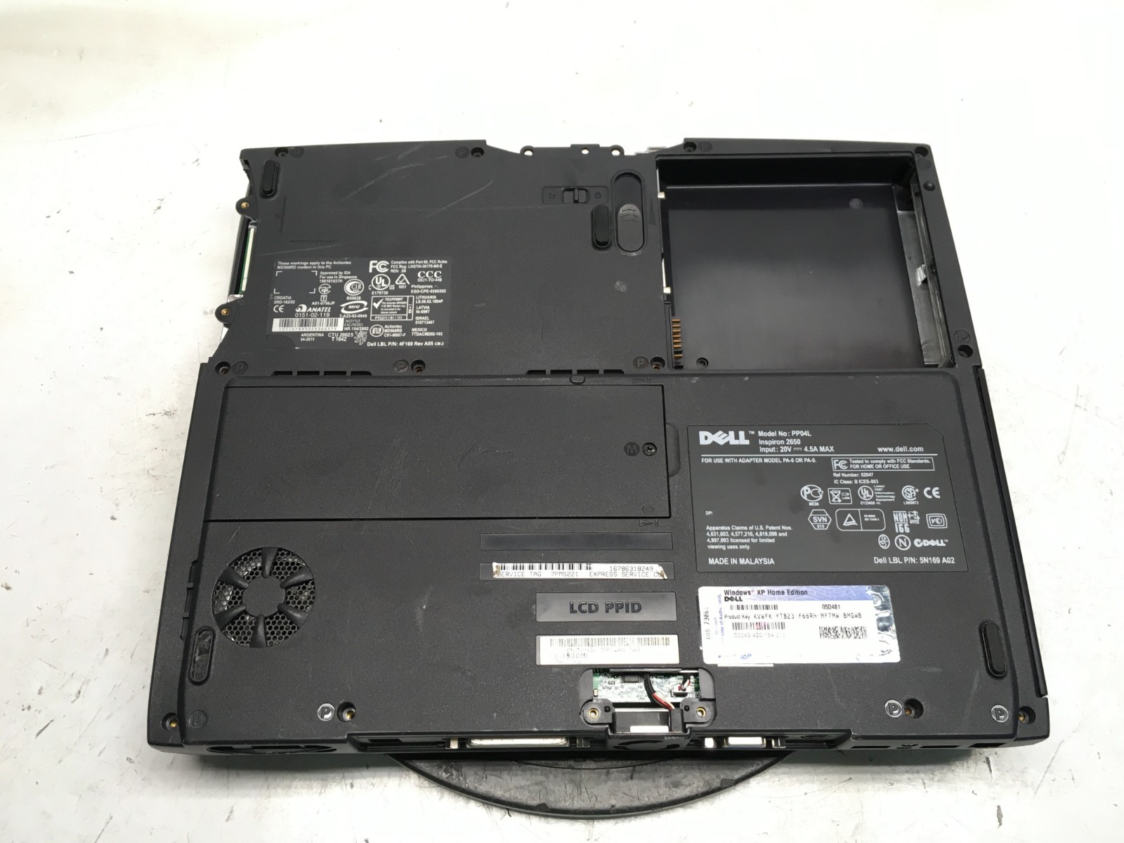 Dell Inspiron 2650 Intel Mobile Pentium 4-M 1.7GHz 384 MB NO HDD/Battery Dim LCD
