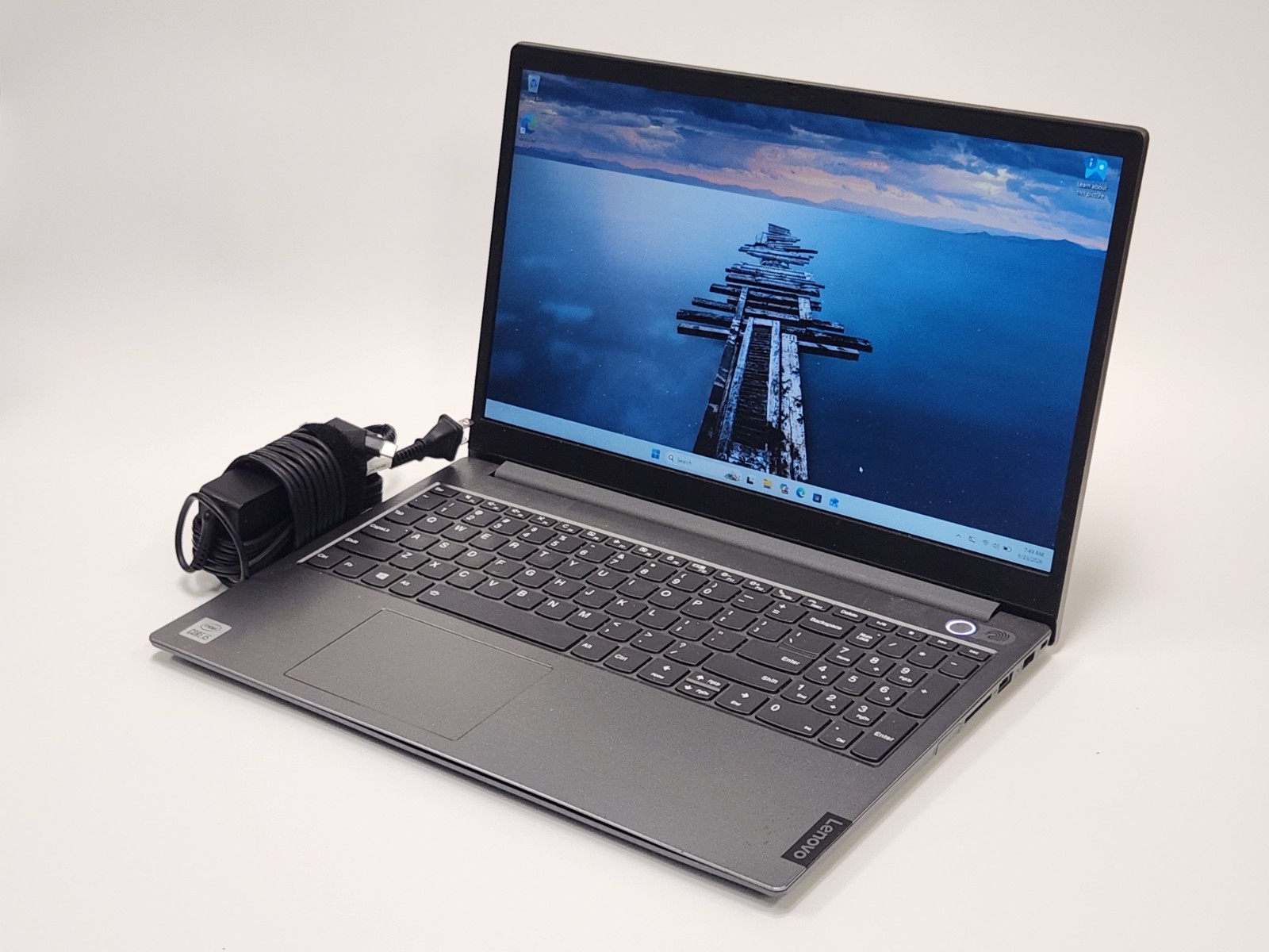 Lenovo ThinkBook 15-IIL Intel I5-1035G1 1.0Ghz 8GB RAM 256GB SSD W11P + Adapter