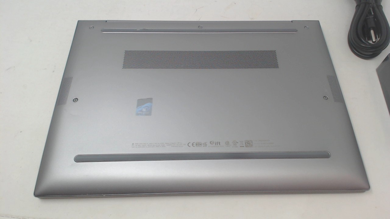 HP ZBook Firefly G11 Ultra 7 165u 8GB 256SSD 1200p 11Pro