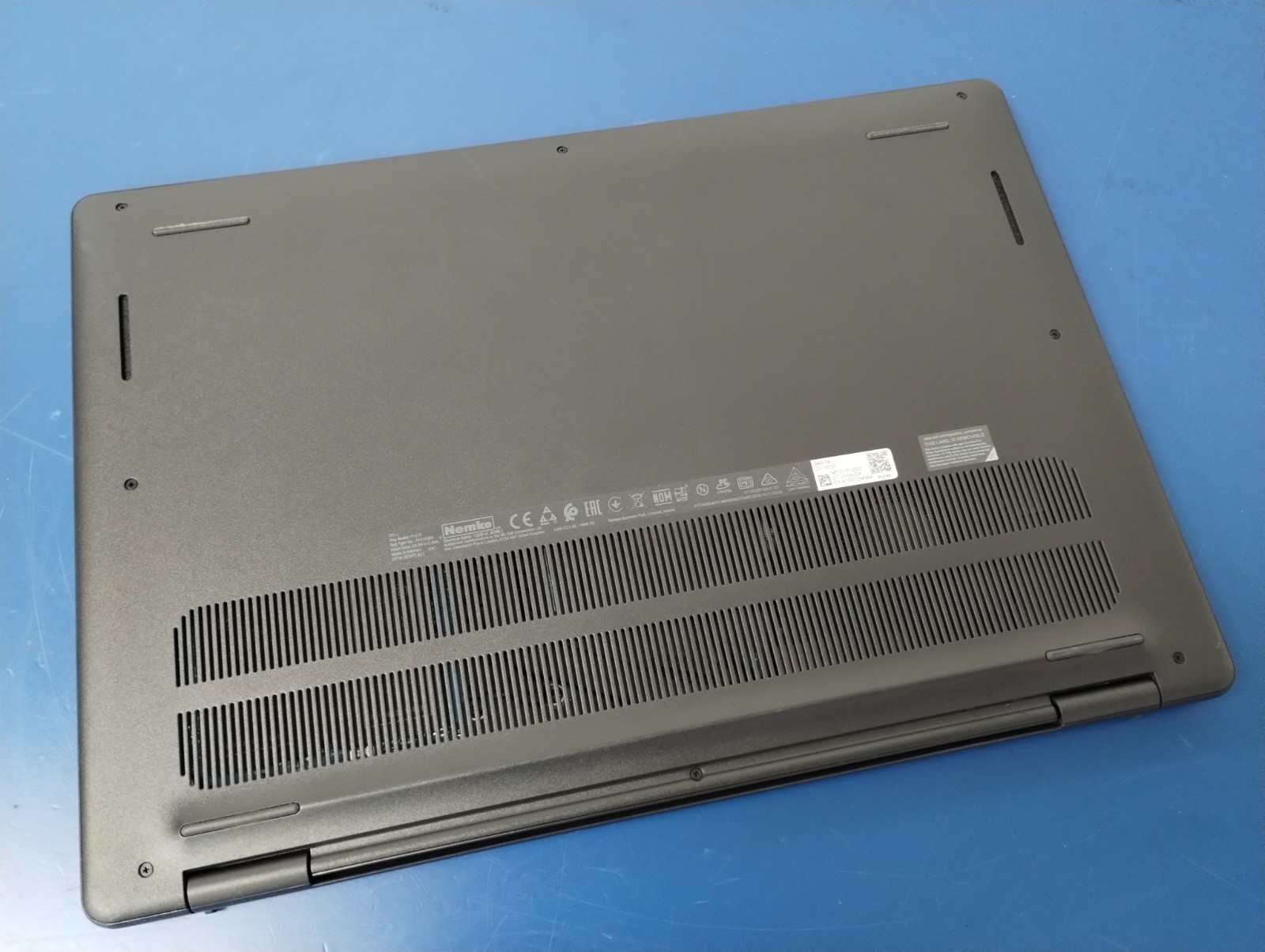 DELL 16 DC16255 WRC27, AMD Ryzen 7 250, 3.30 GHz, 16 GB RAM, 1 TB NVMe SSD
