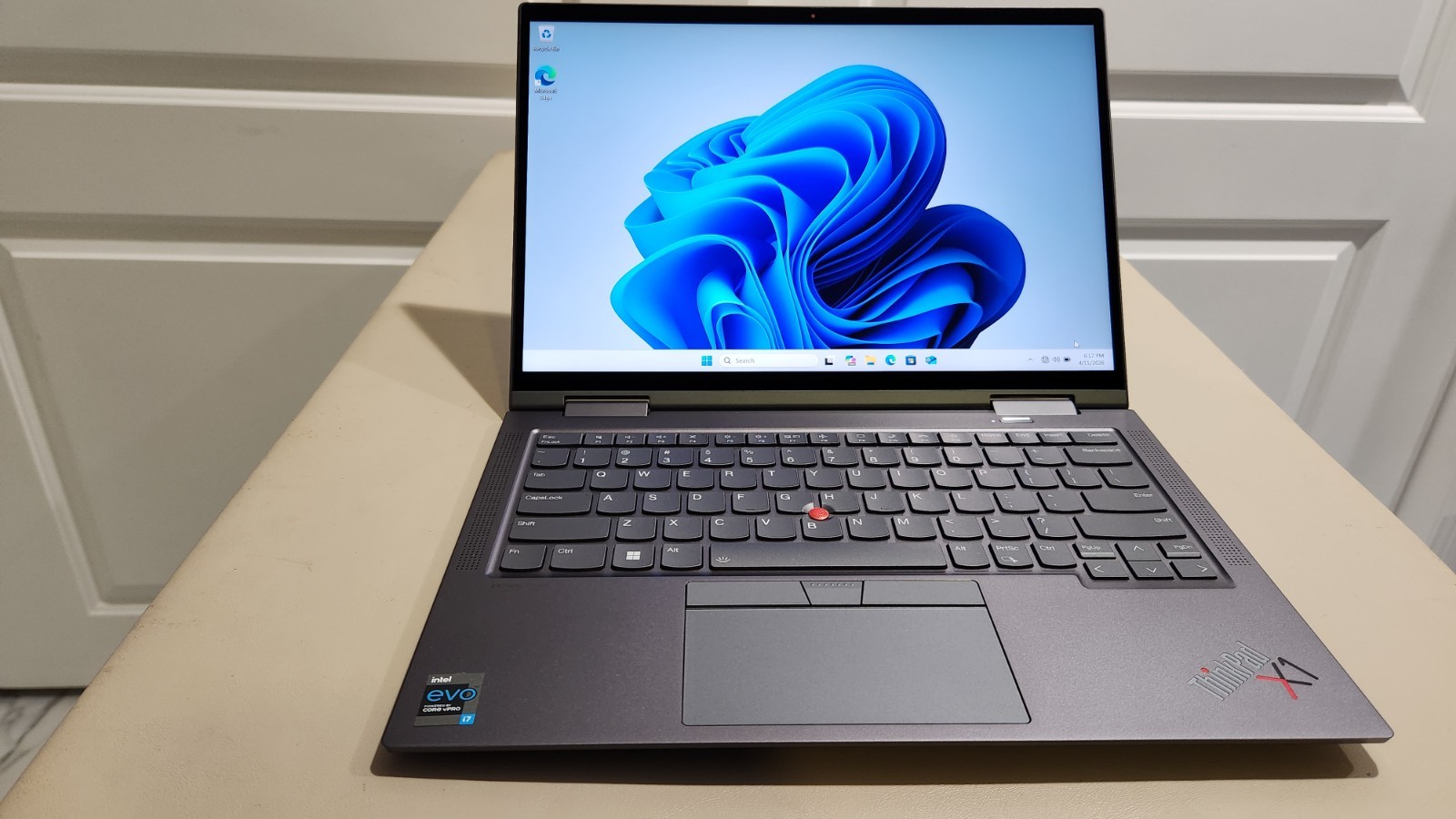Lenovo ThinkPad X1 Yoga Gen 6 14″ Touch 16GB RAM 512GB SSD Win 11 Pro,