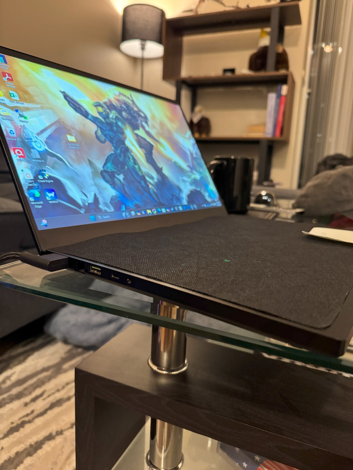 Razer Blade Base Edition 15.6″ QHD 165Hz (512GB SSD, Intel Core i7 10th Gen.,…